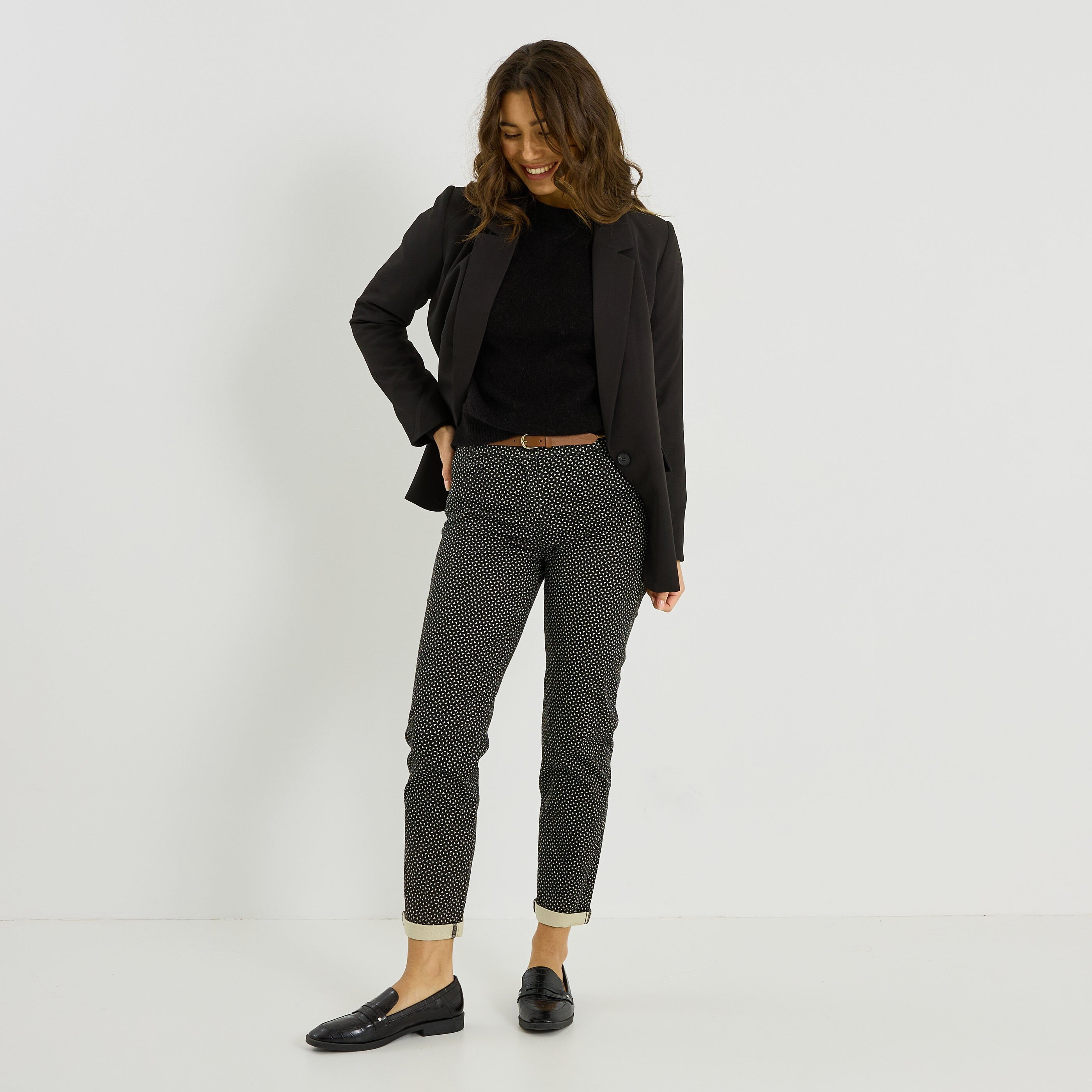 Pantalon chino imprim&eacute; femme
