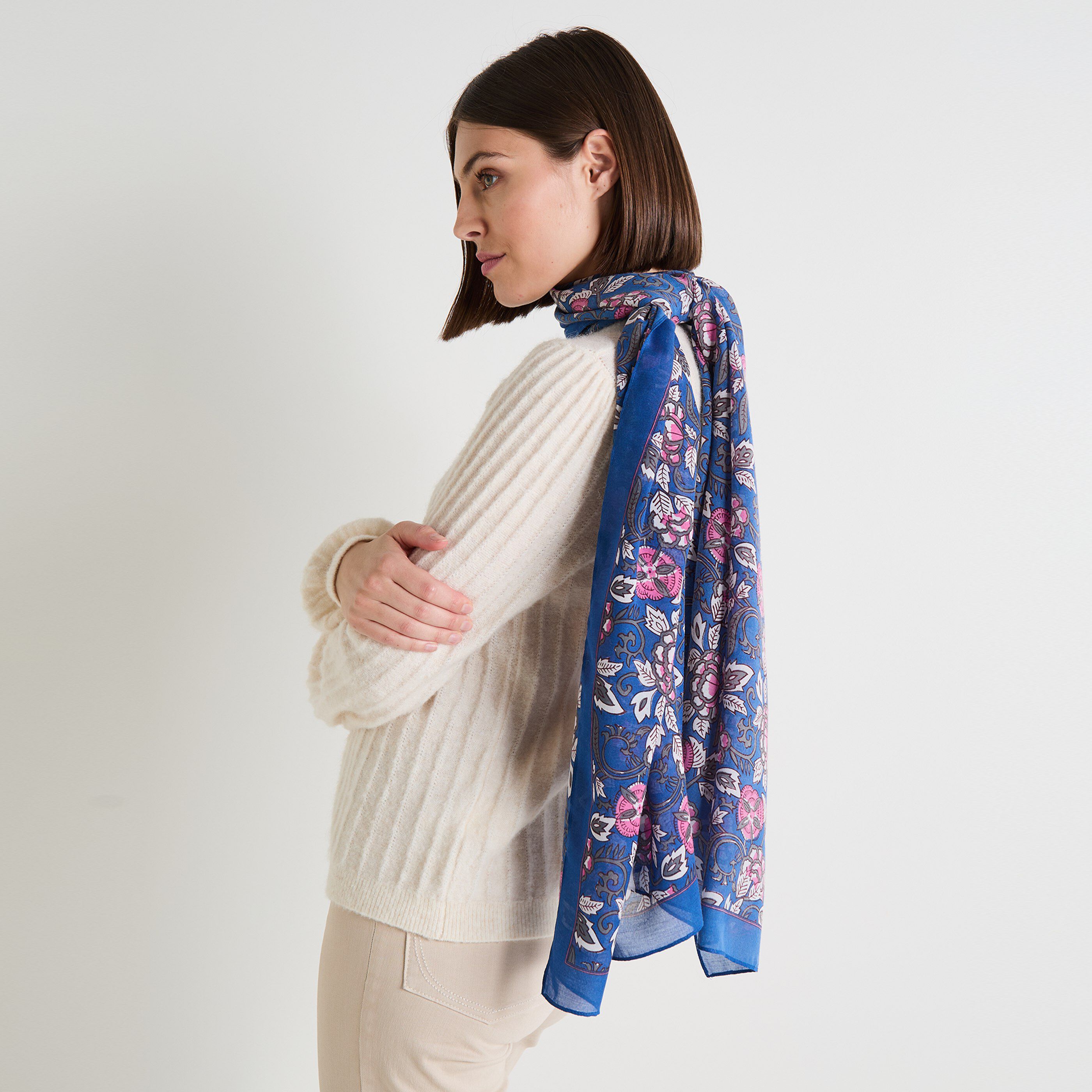 Foulard imprim&eacute; femme