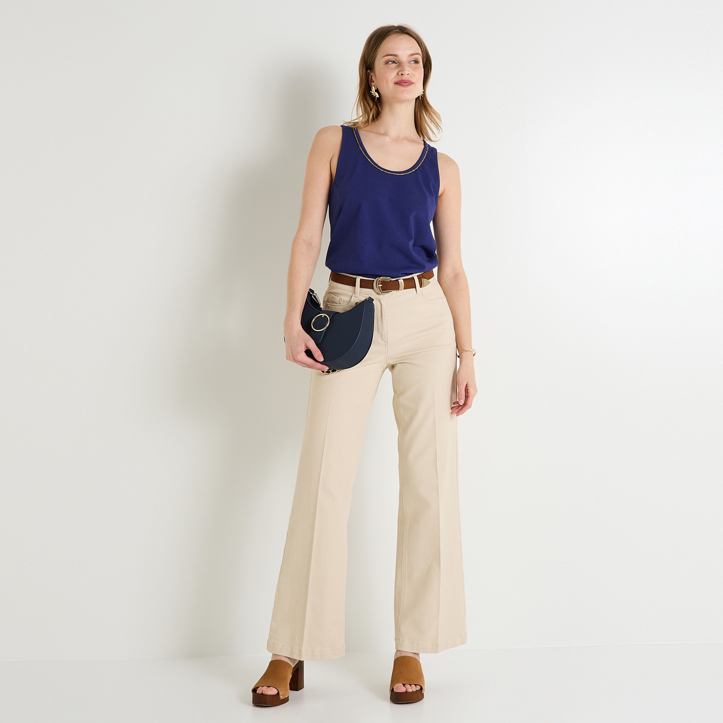 D&eacute;bardeur col rond femme