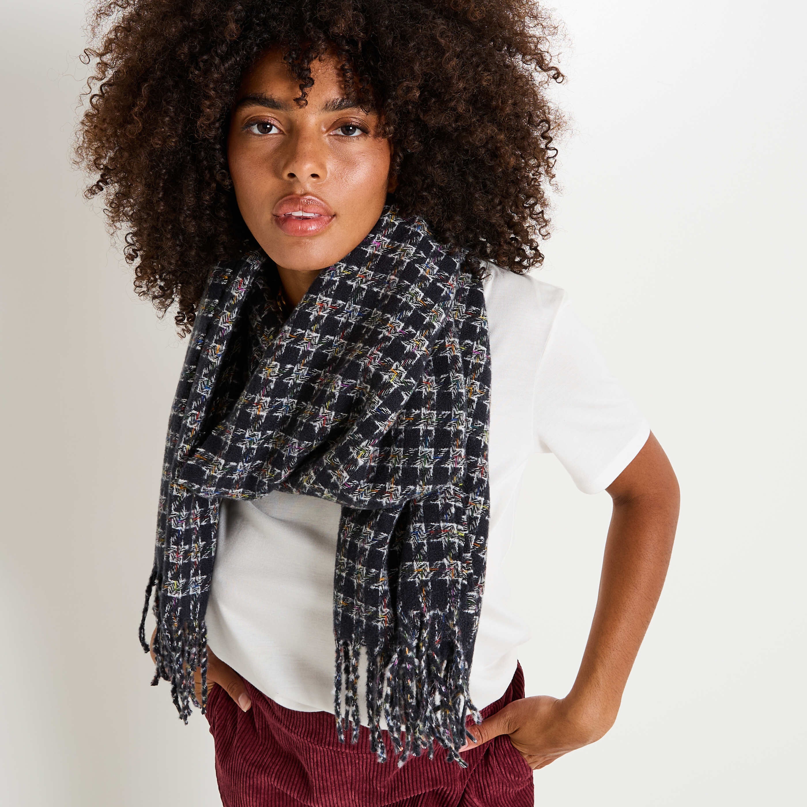 Echarpe imprim&eacute; carreaux &agrave; franges femme
