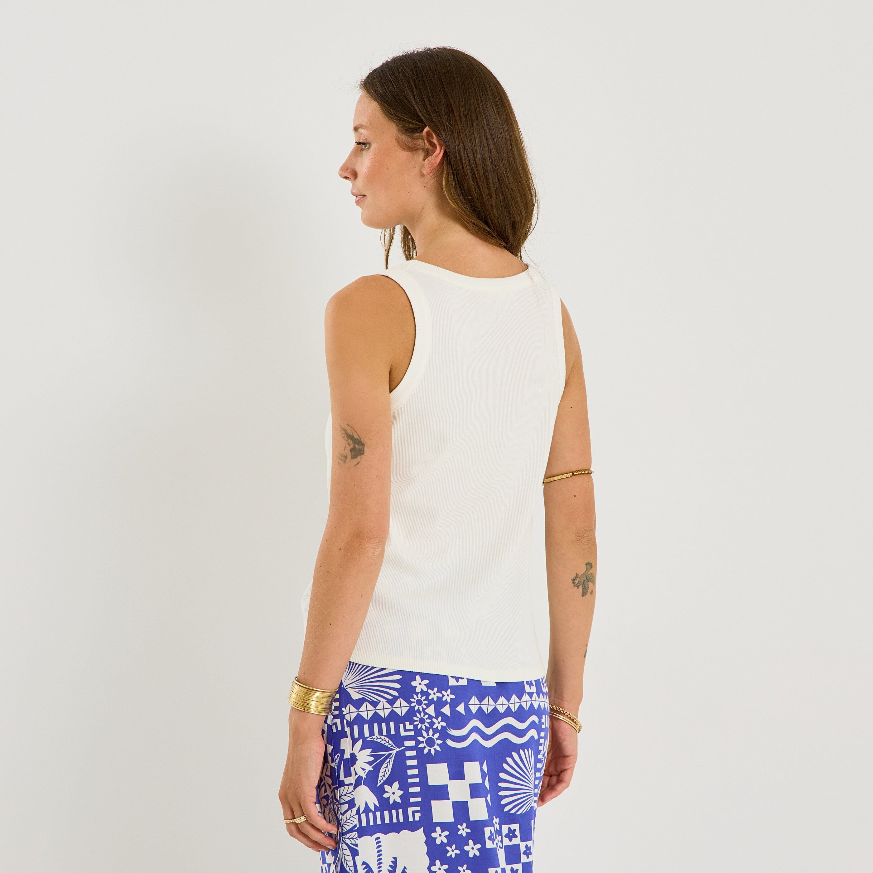 D&eacute;bardeur broderies perles femme