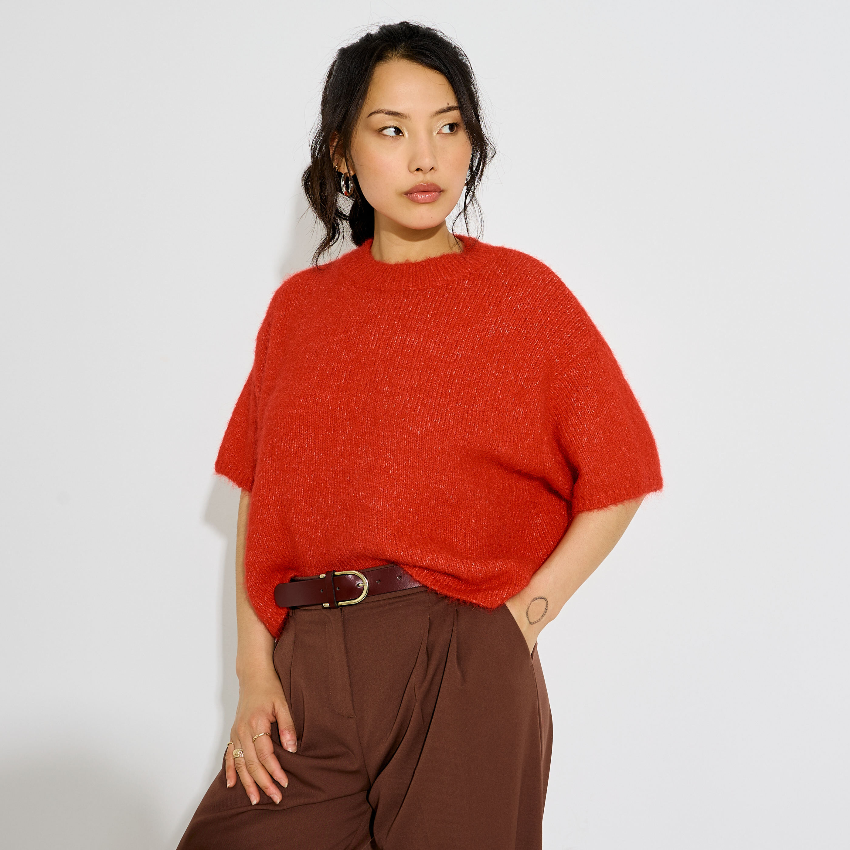 Pull manches courtes col rond femme