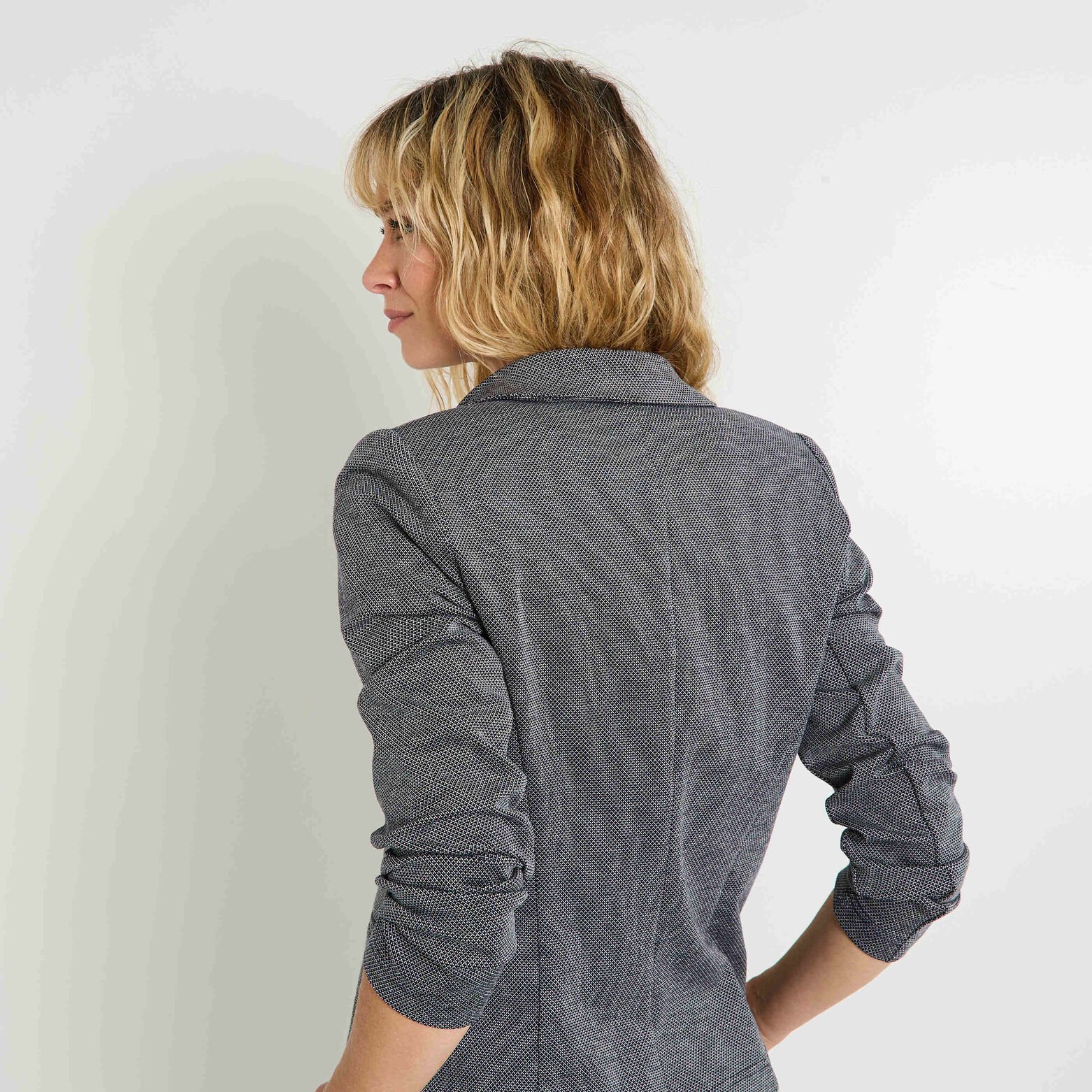 Blazer en maille capuche amovible femme