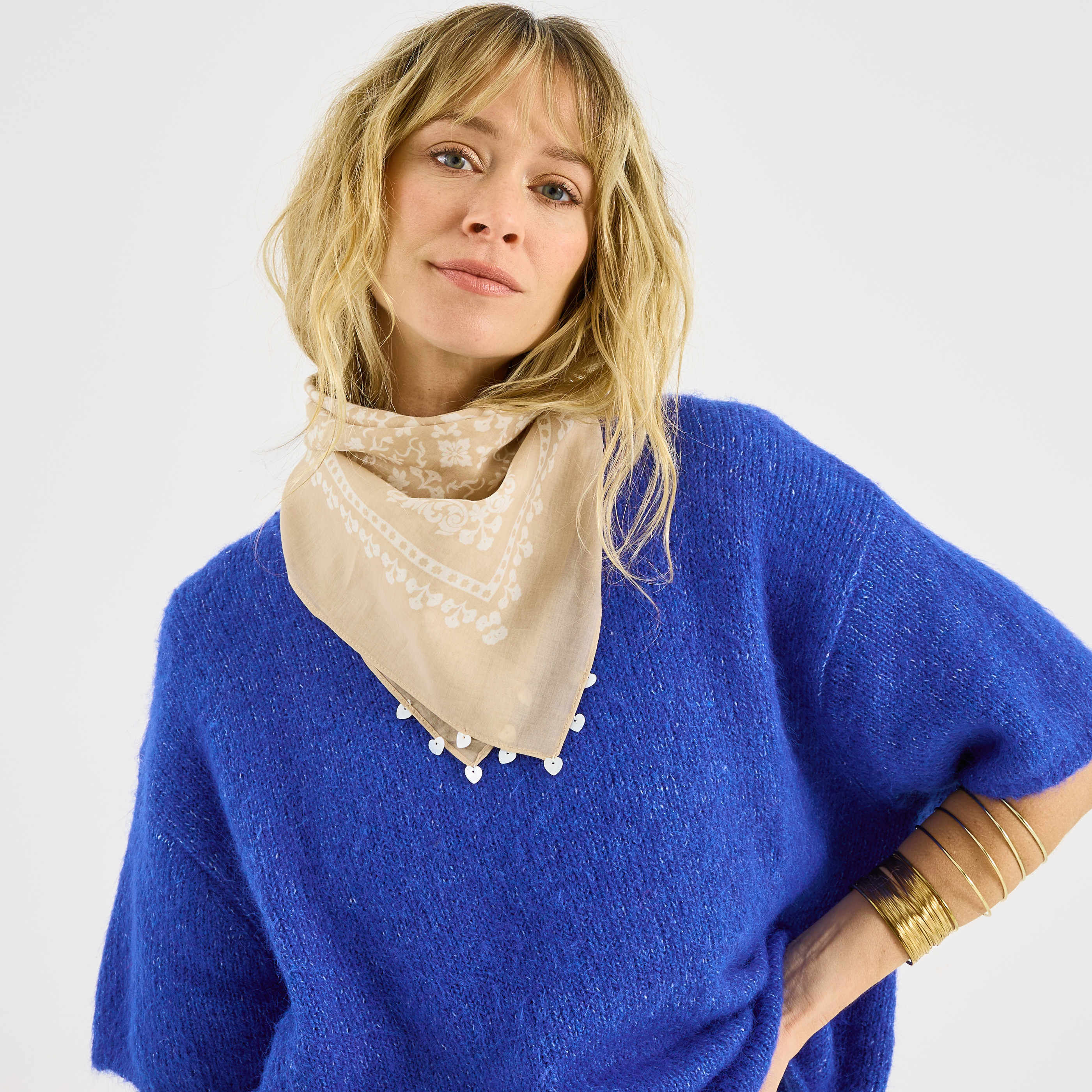 Foulard carr&eacute; motif bandana femme