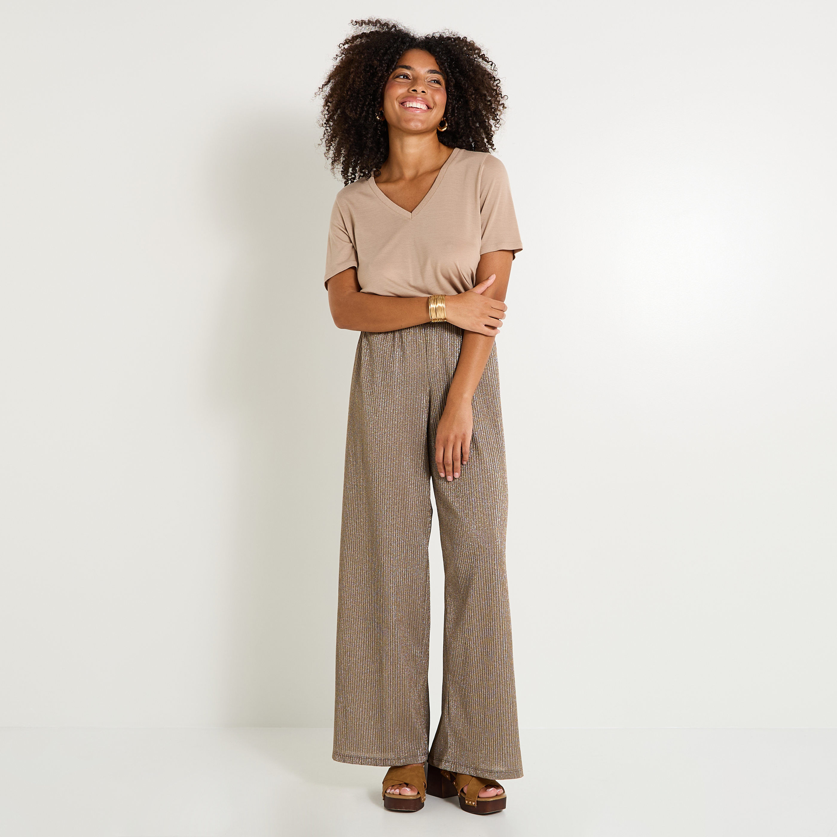 Pantalon pliss&eacute; effet brillant femme