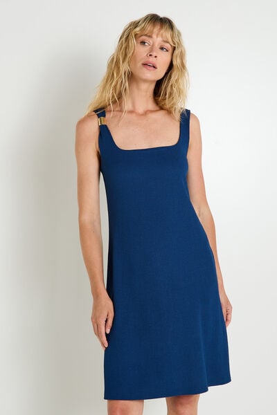 Robe en maille unie à col carré