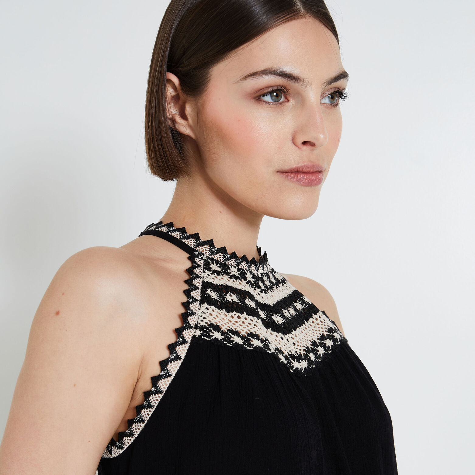Top détails crochet femme
