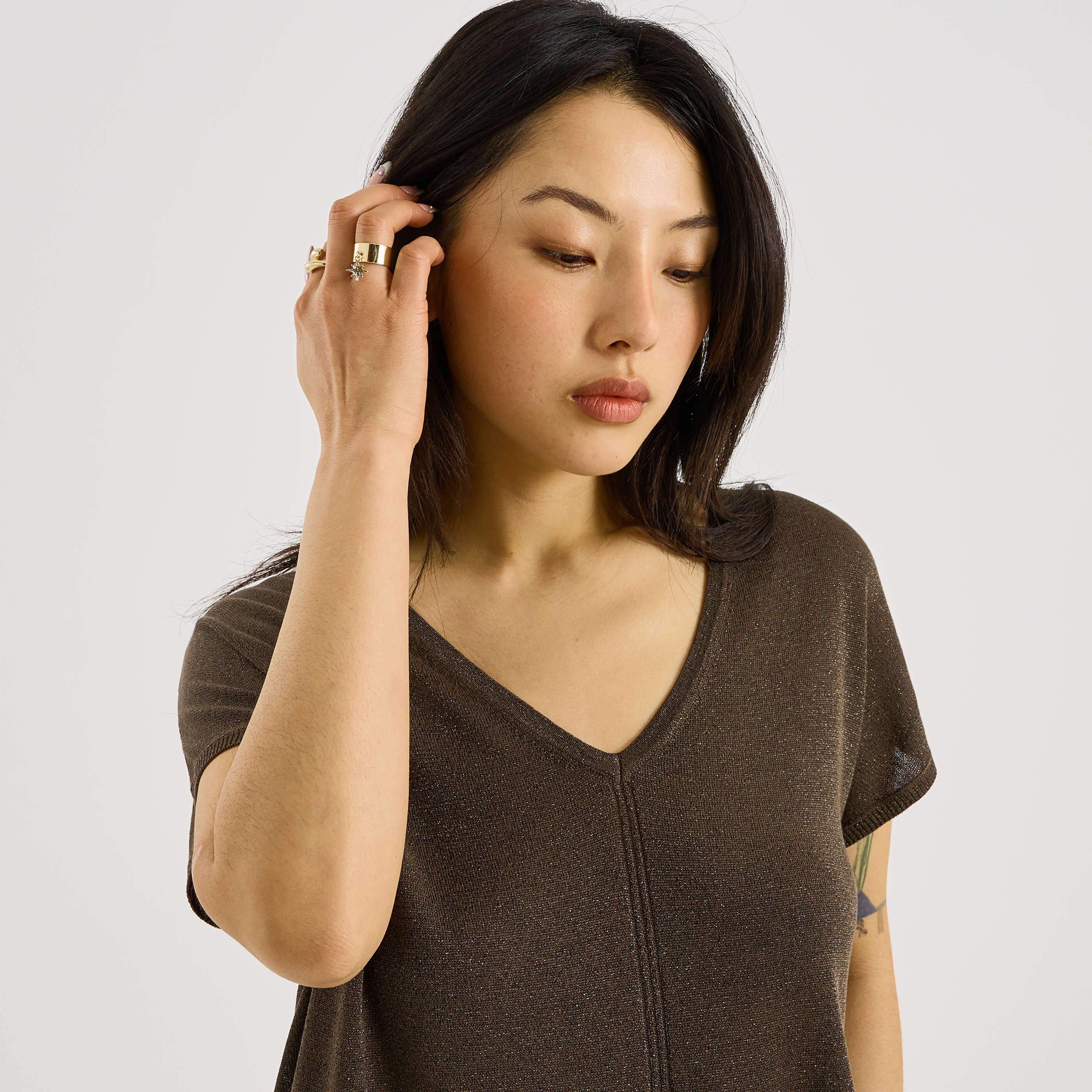 Pull brillant &agrave; manches courtes femme