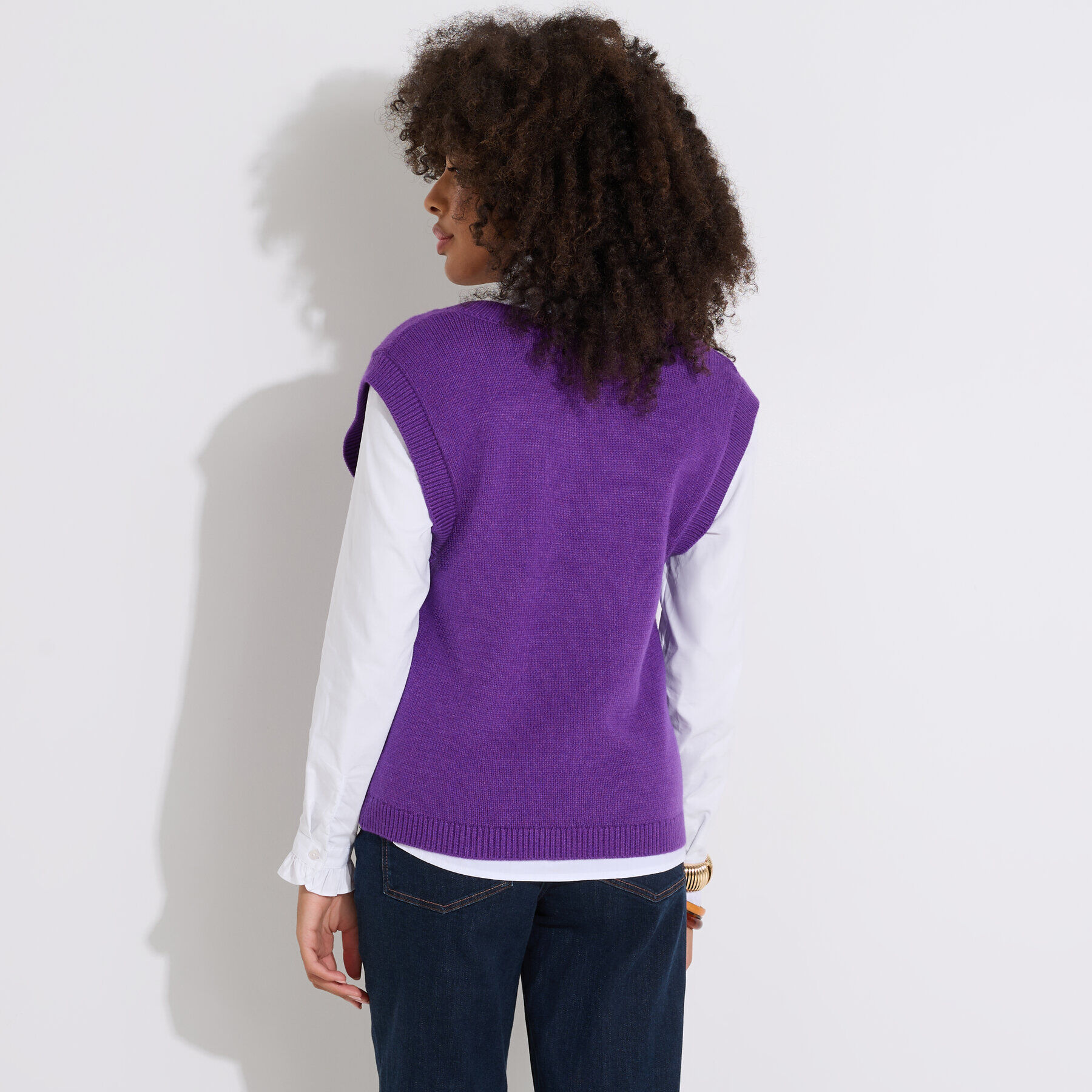 Pull sans manches col V femme