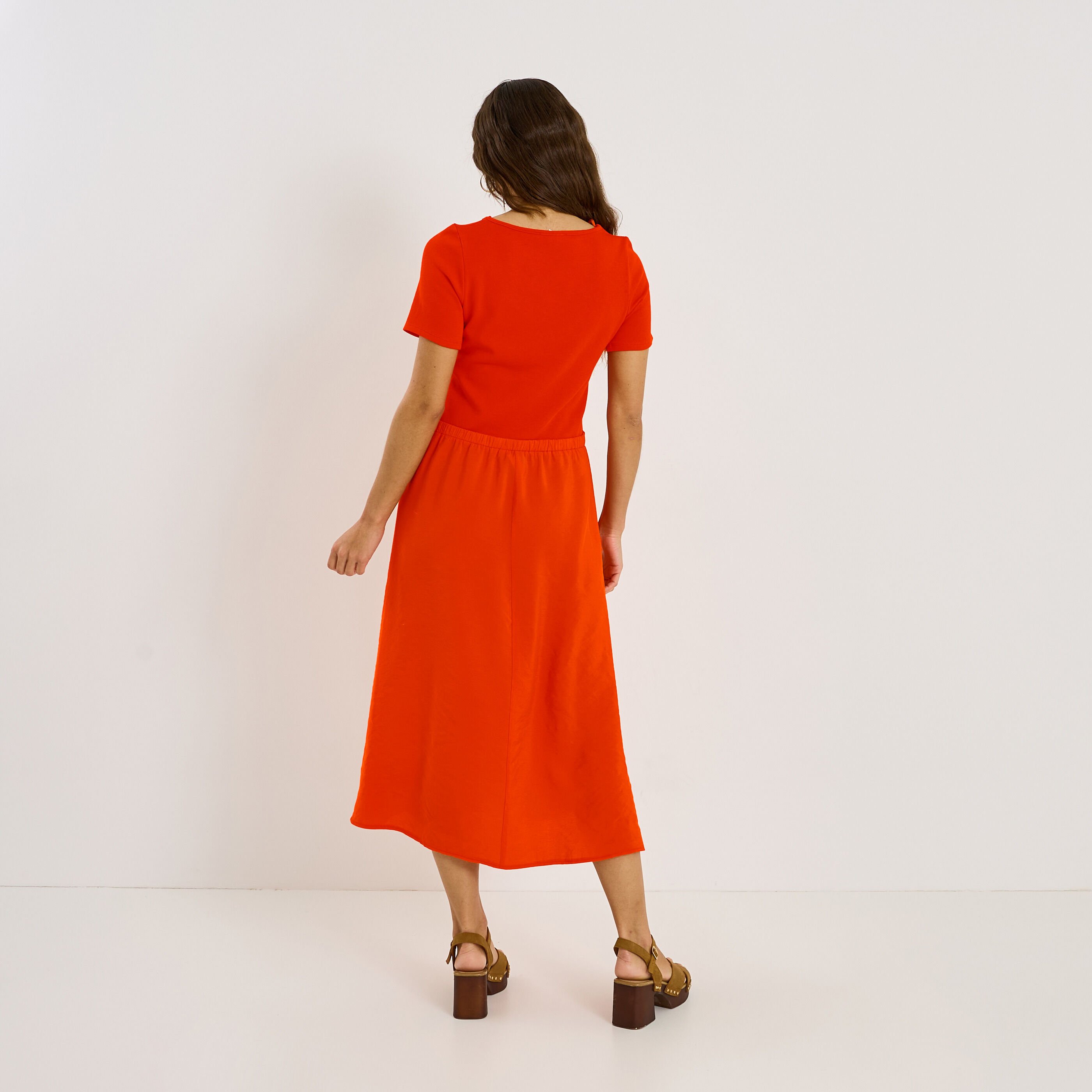 Robe longue bi-mati&egrave;re manches courtes