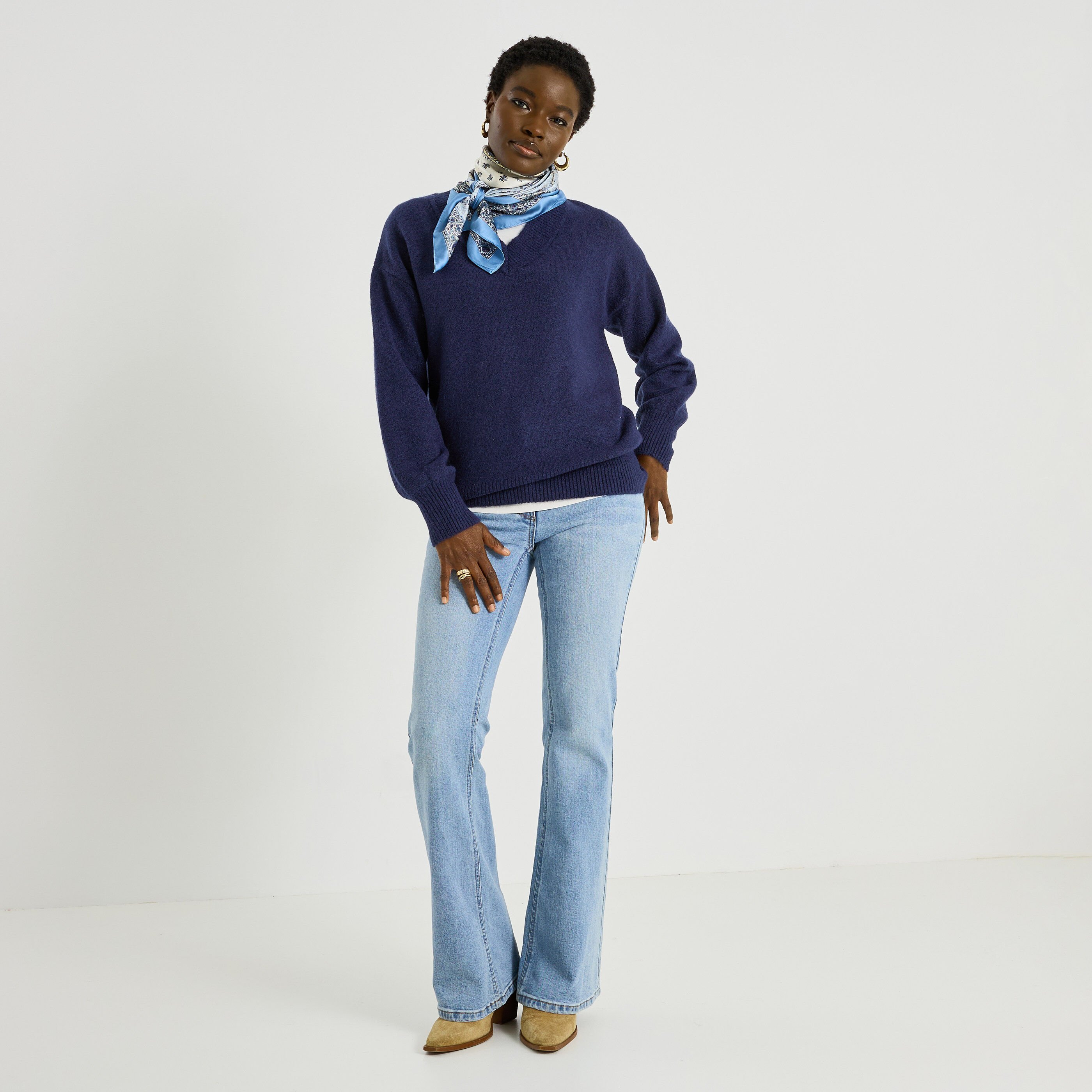 Pull loose &agrave; col V femme