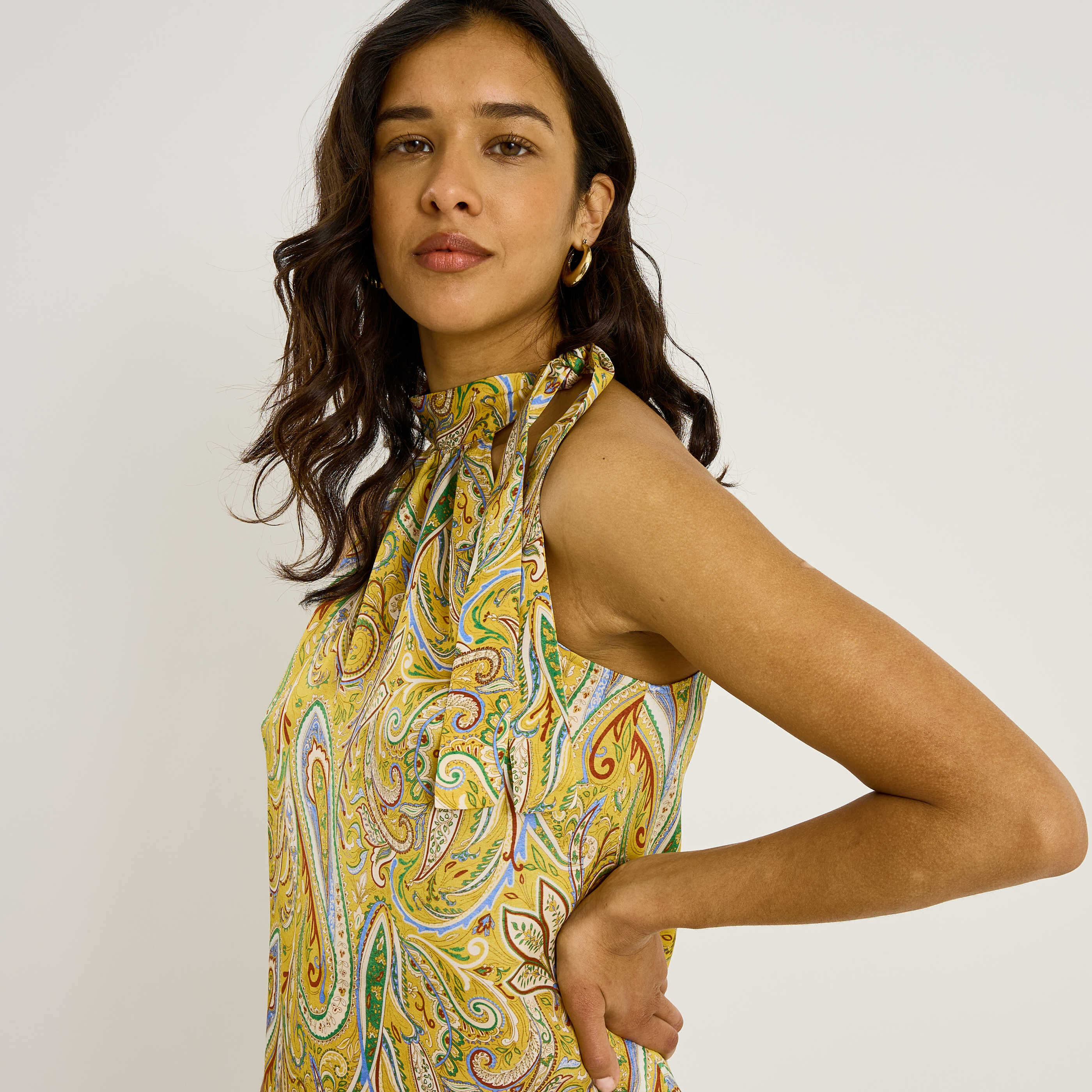 Robe longue imprim&eacute;e en satin