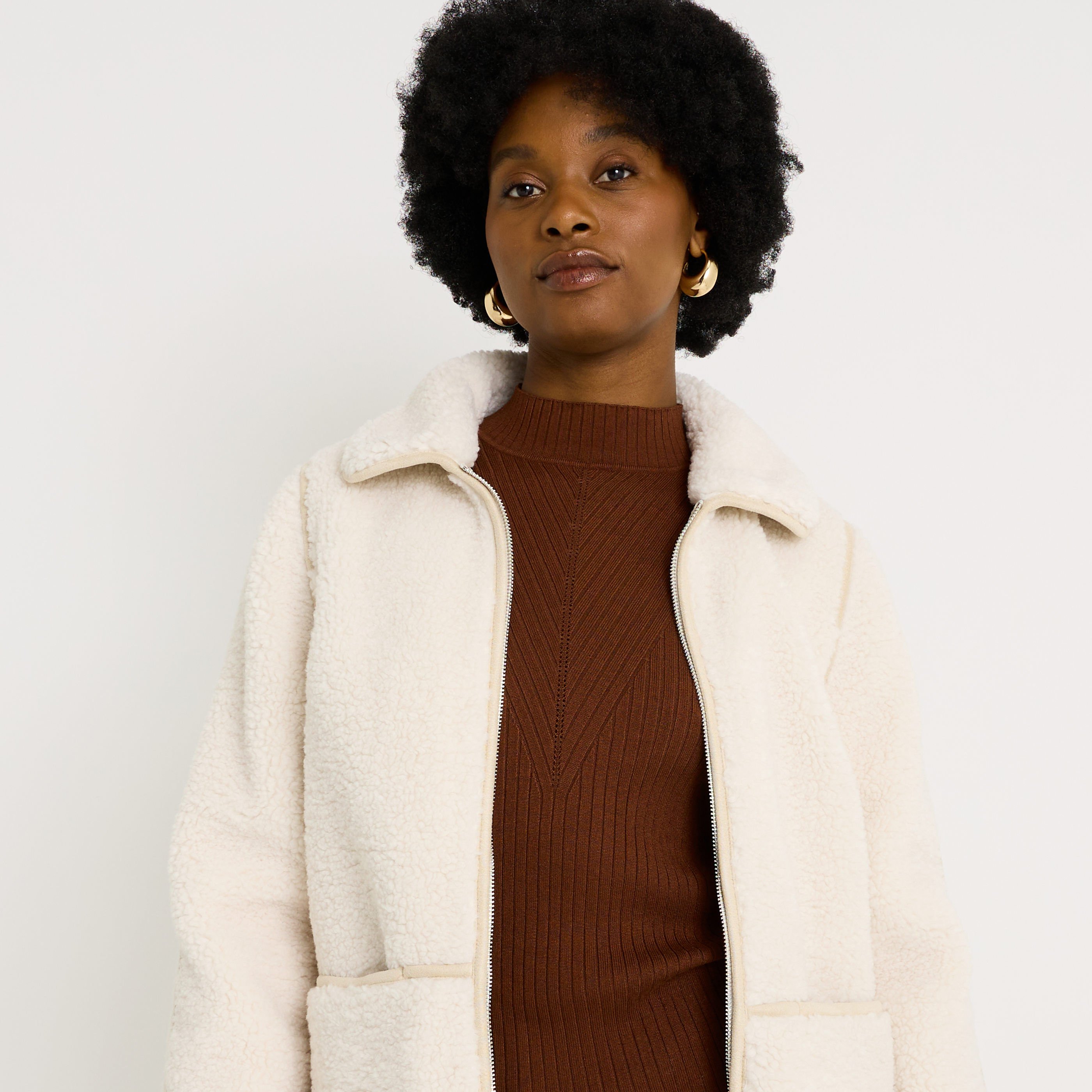 Manteau court bouclette femme