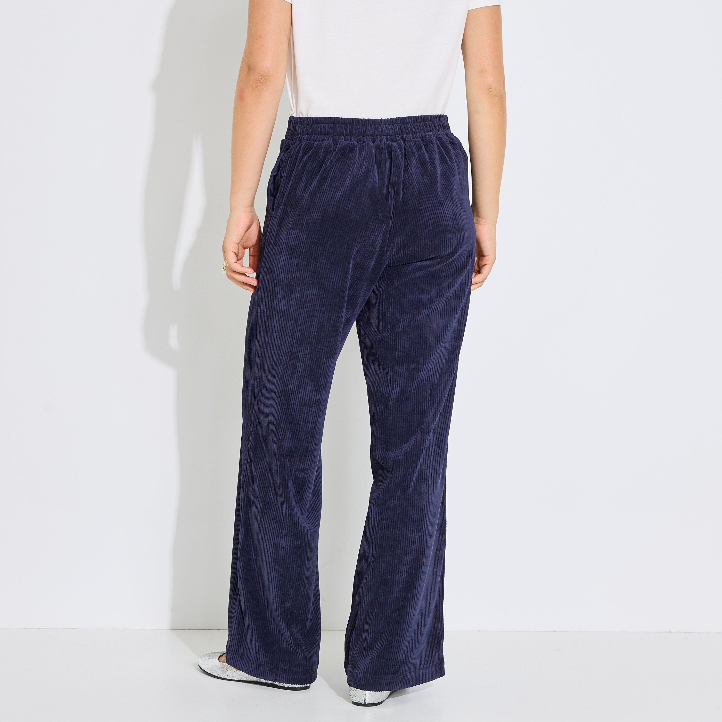 Pantalon velours taille &eacute;lastiqu&eacute;e femme