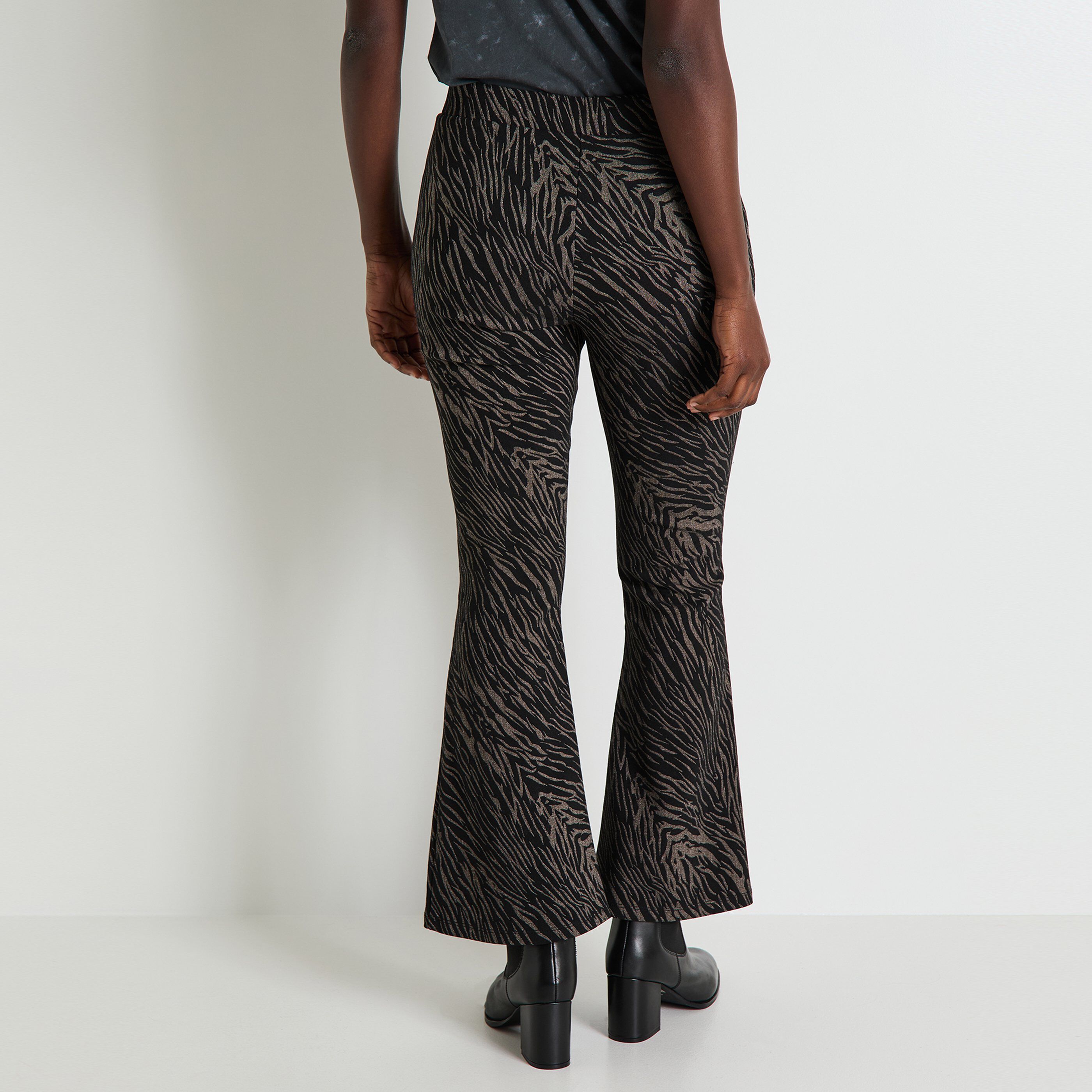 Legging &eacute;vas&eacute; femme