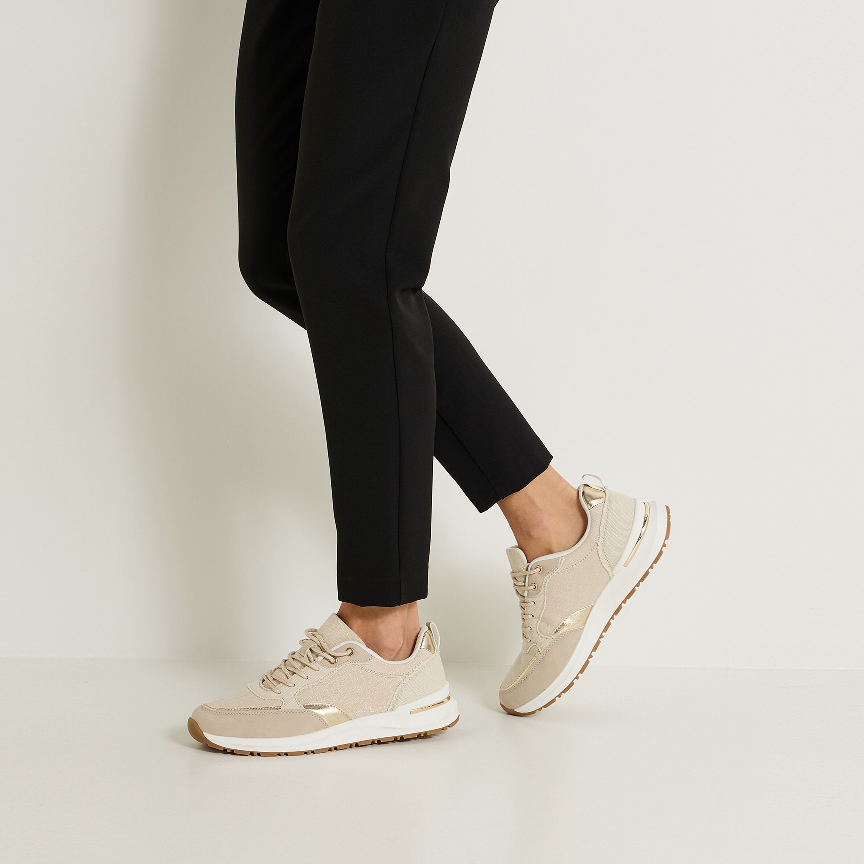 Baskets brillantes femme