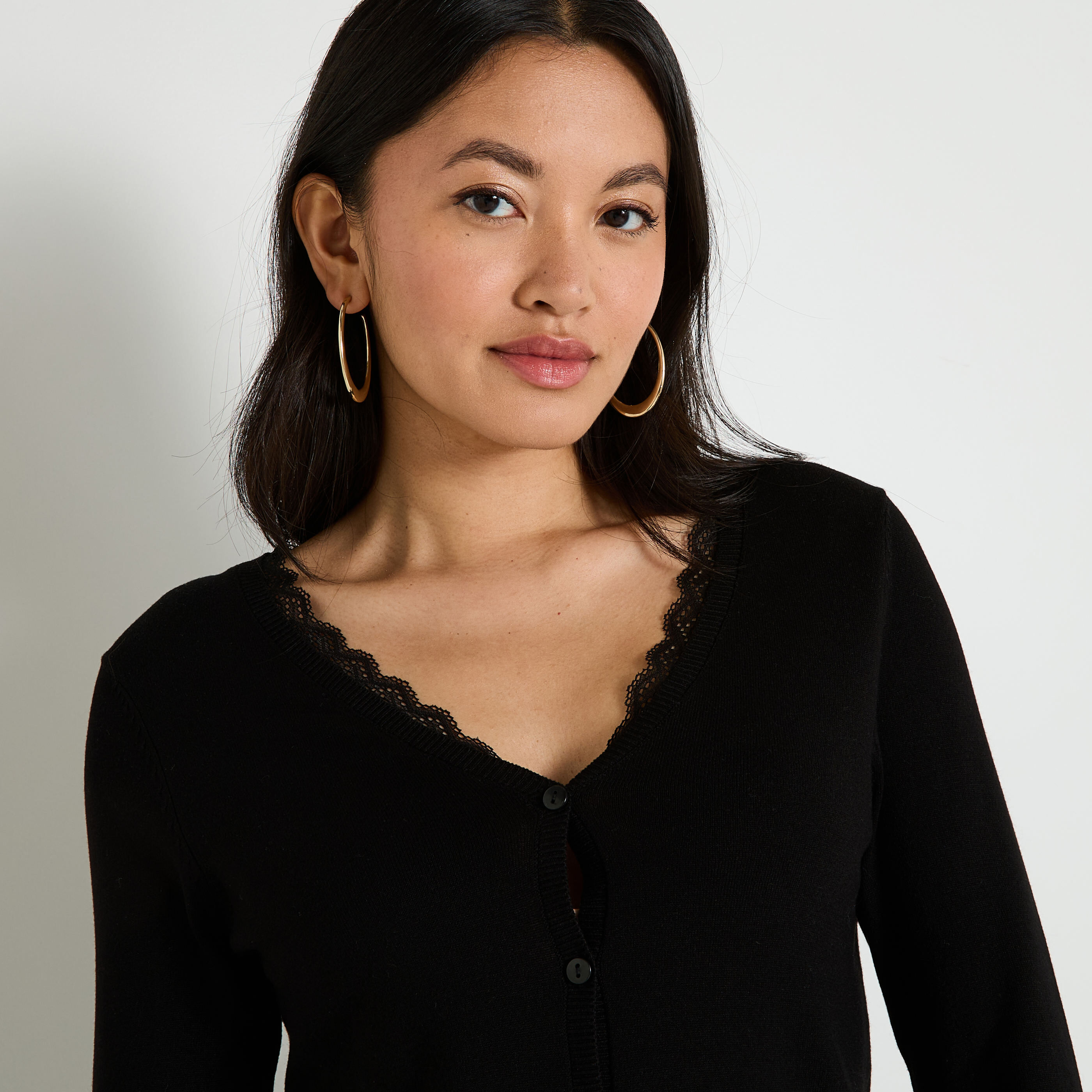 Gilet col V ajour&eacute; femme