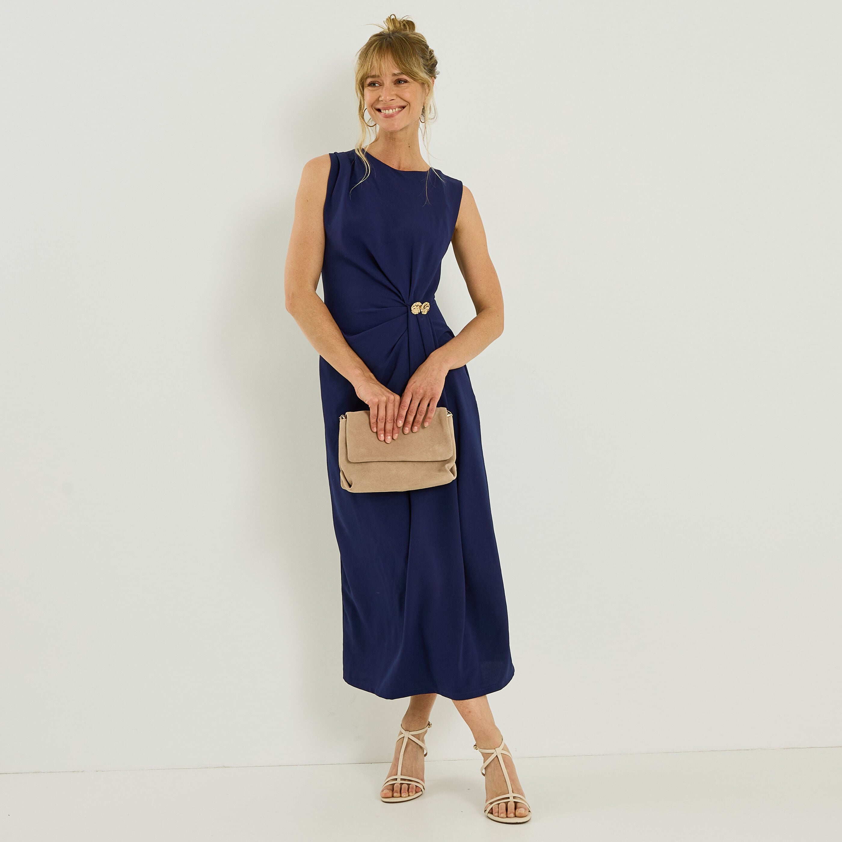 Robe longue habill&eacute;e