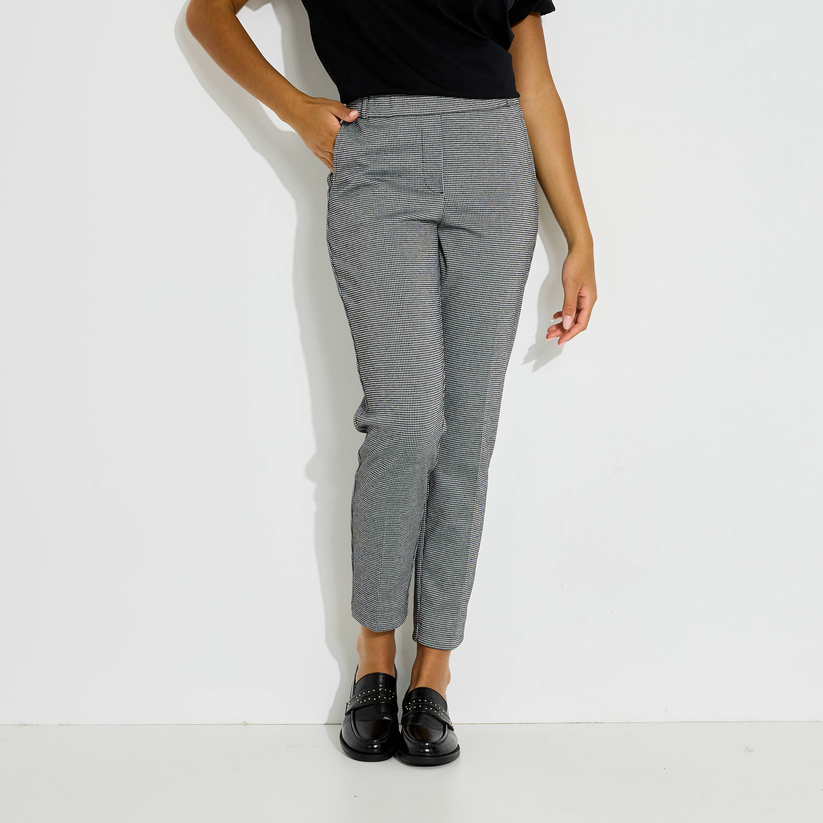Pantalon cigarette femme