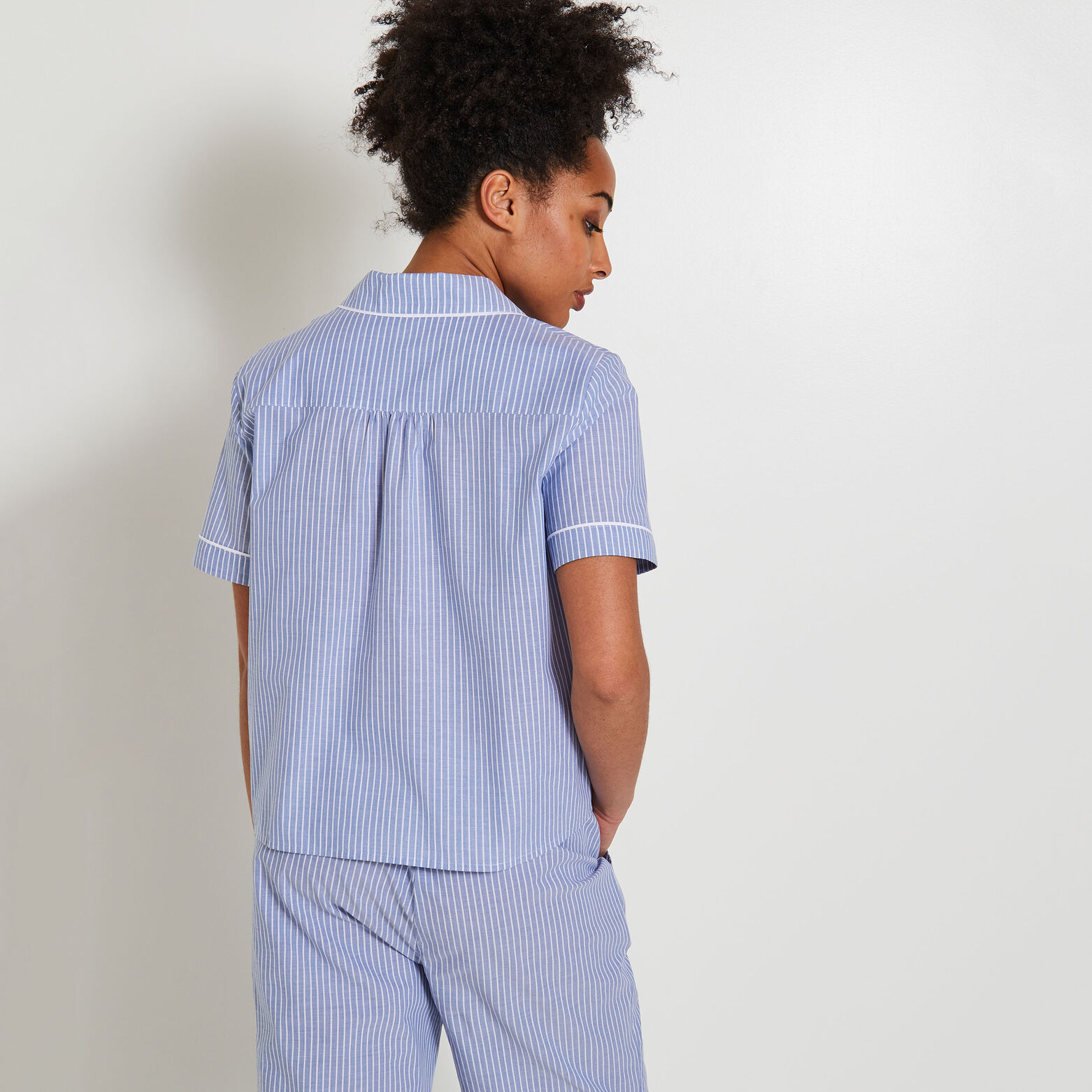 Chemise de pyjama à rayures femme