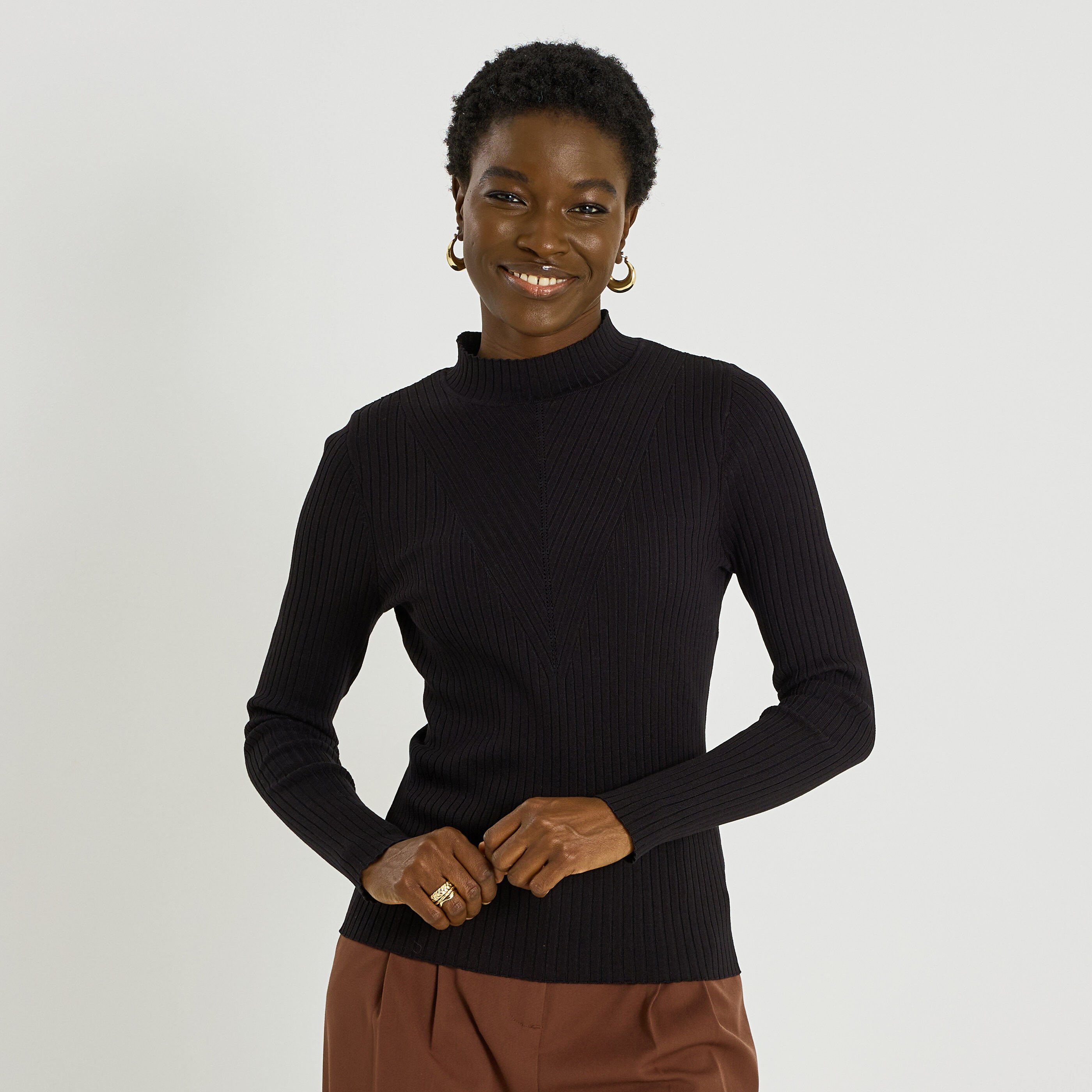 Pull col montant femme