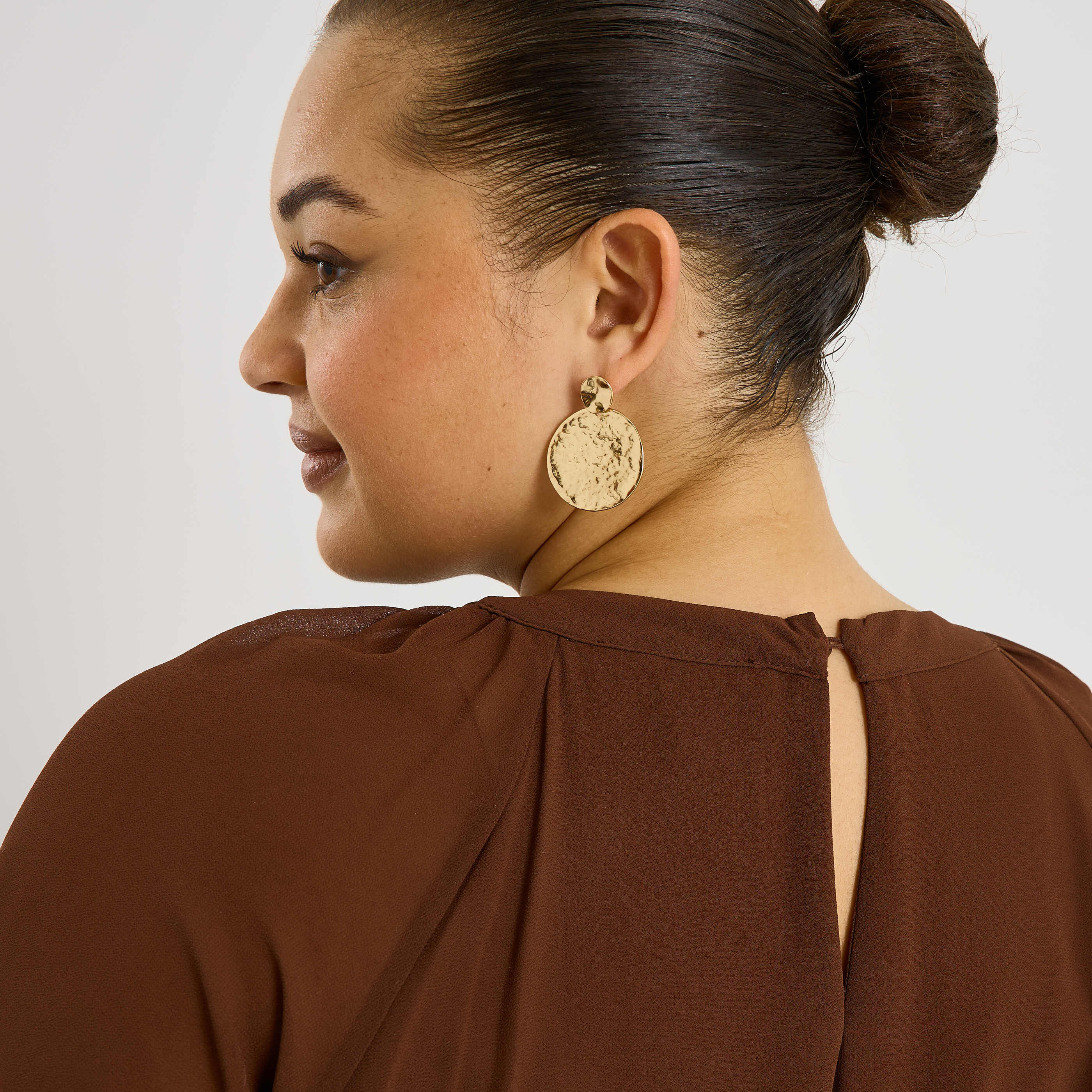 Robe longue unie habill&eacute;e 