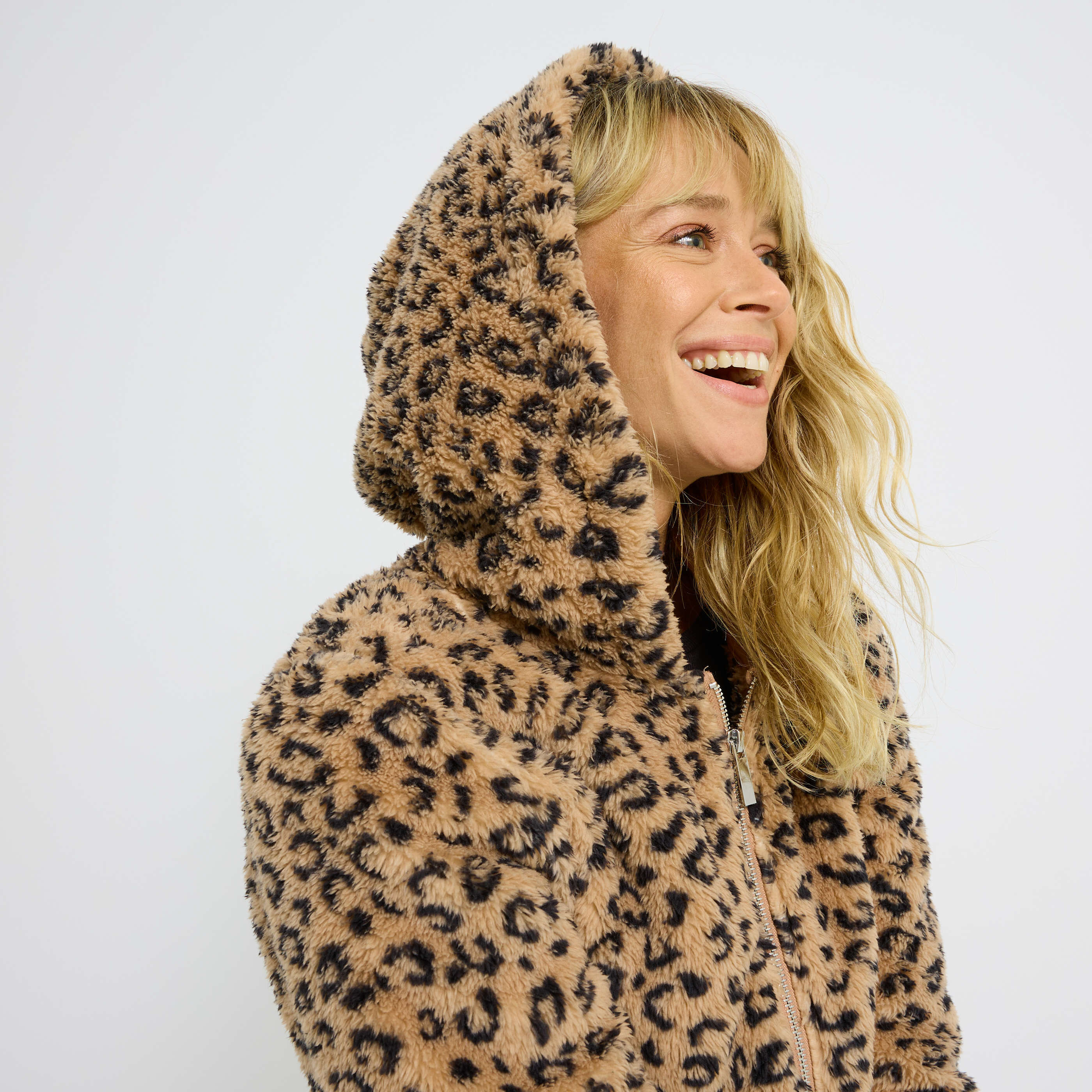 Gilet zipp&eacute; imprim&eacute; l&eacute;opard femme