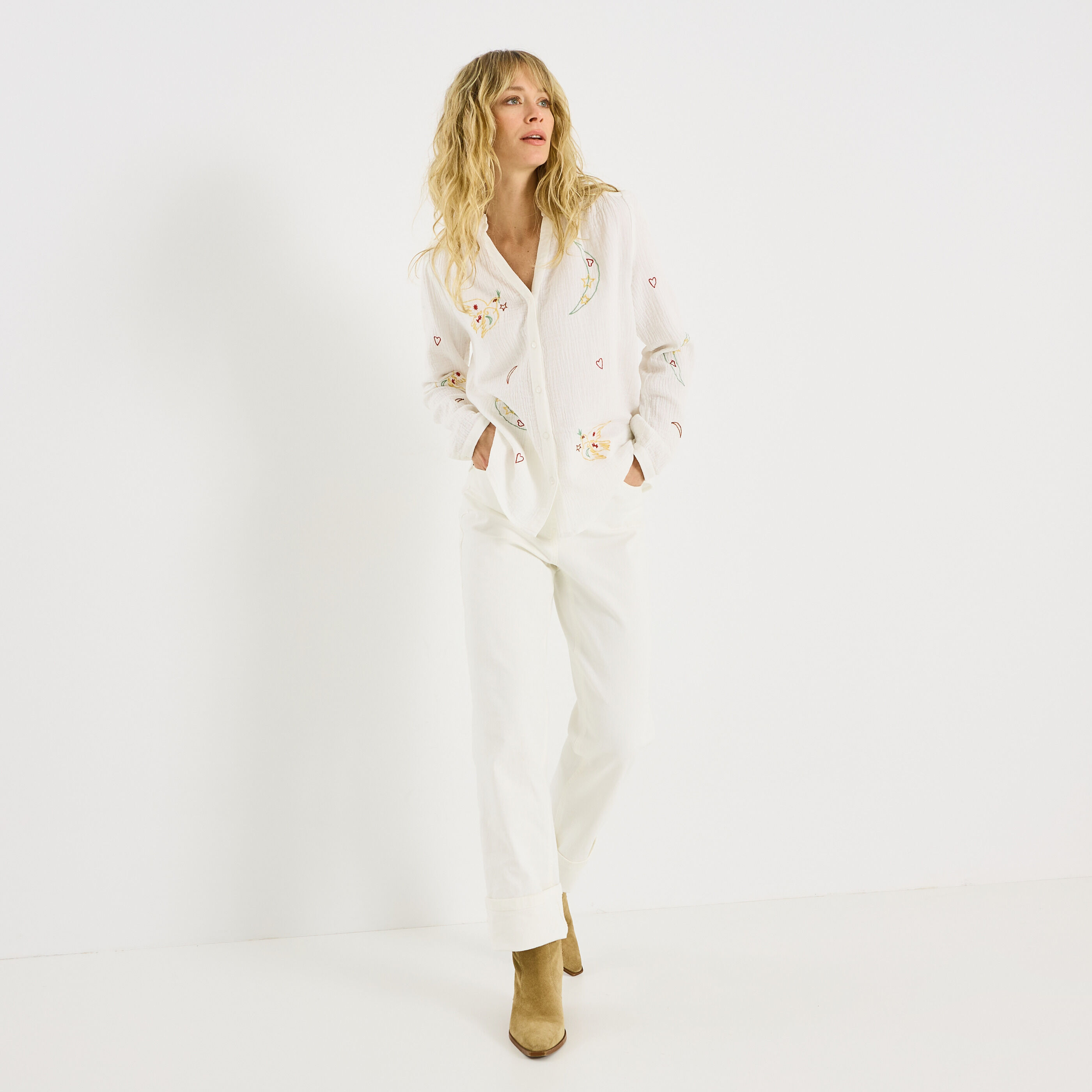 Chemise brod&eacute;e en gaze de coton femme