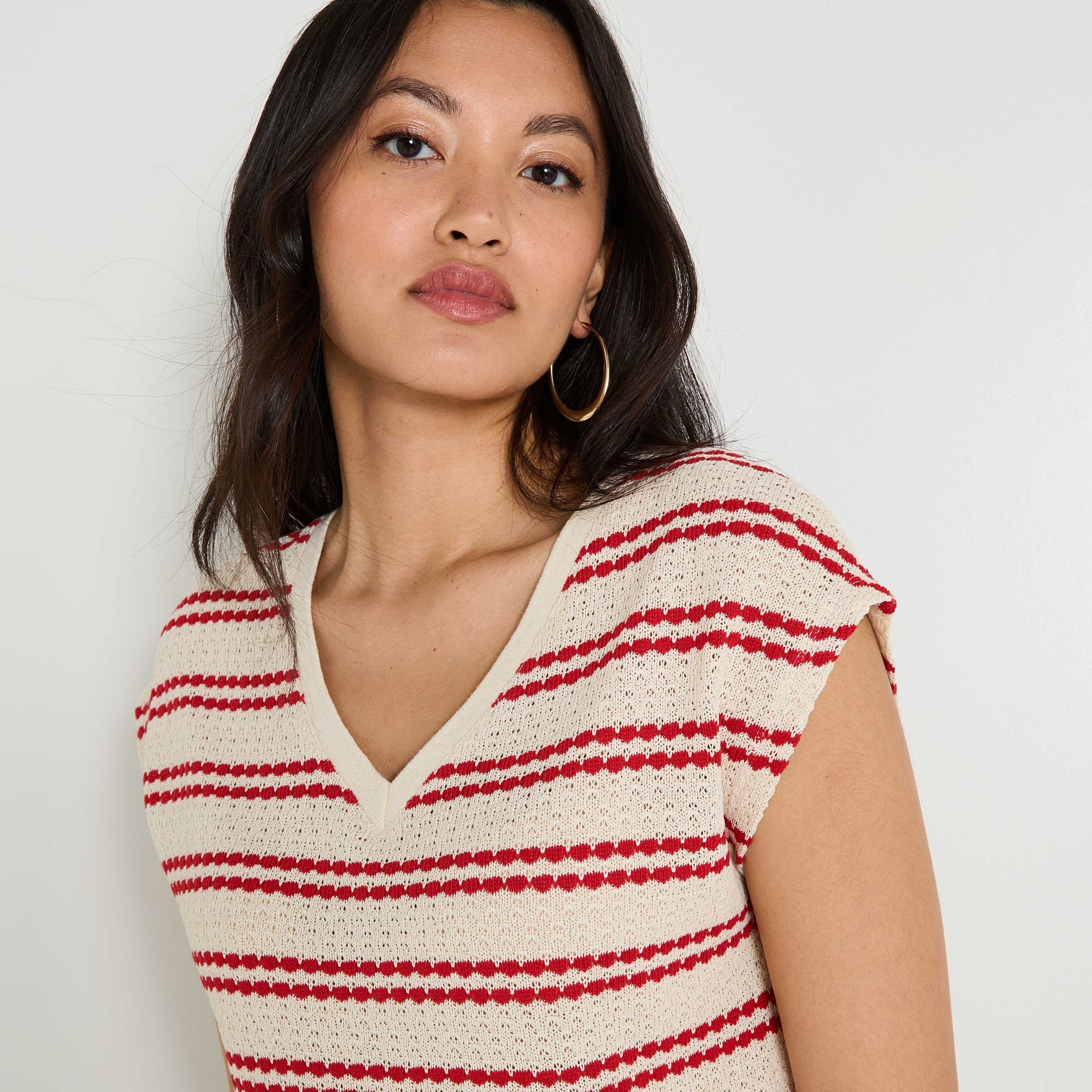 T-shirt col V en maille femme