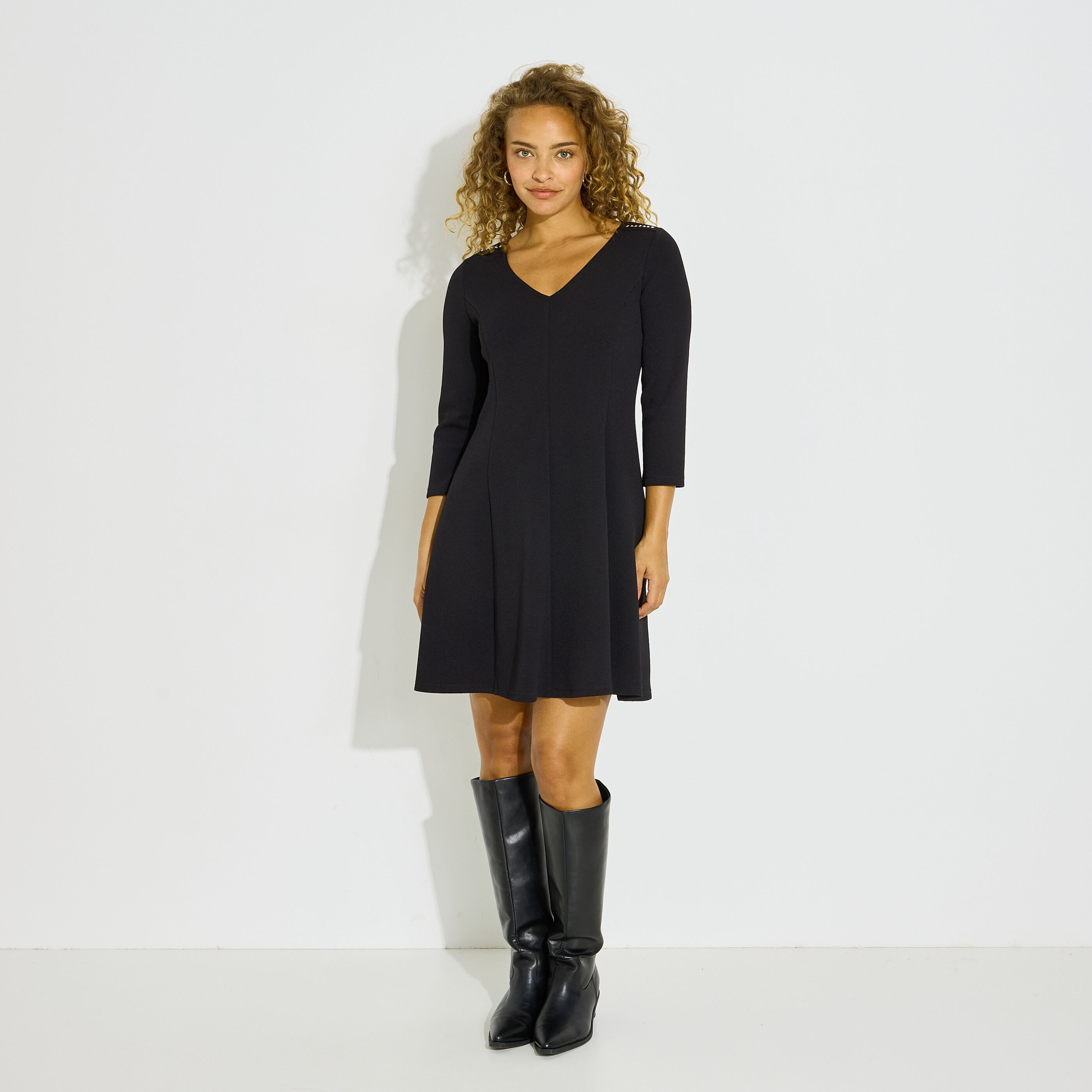 Robe maille &eacute;vas&eacute;e 