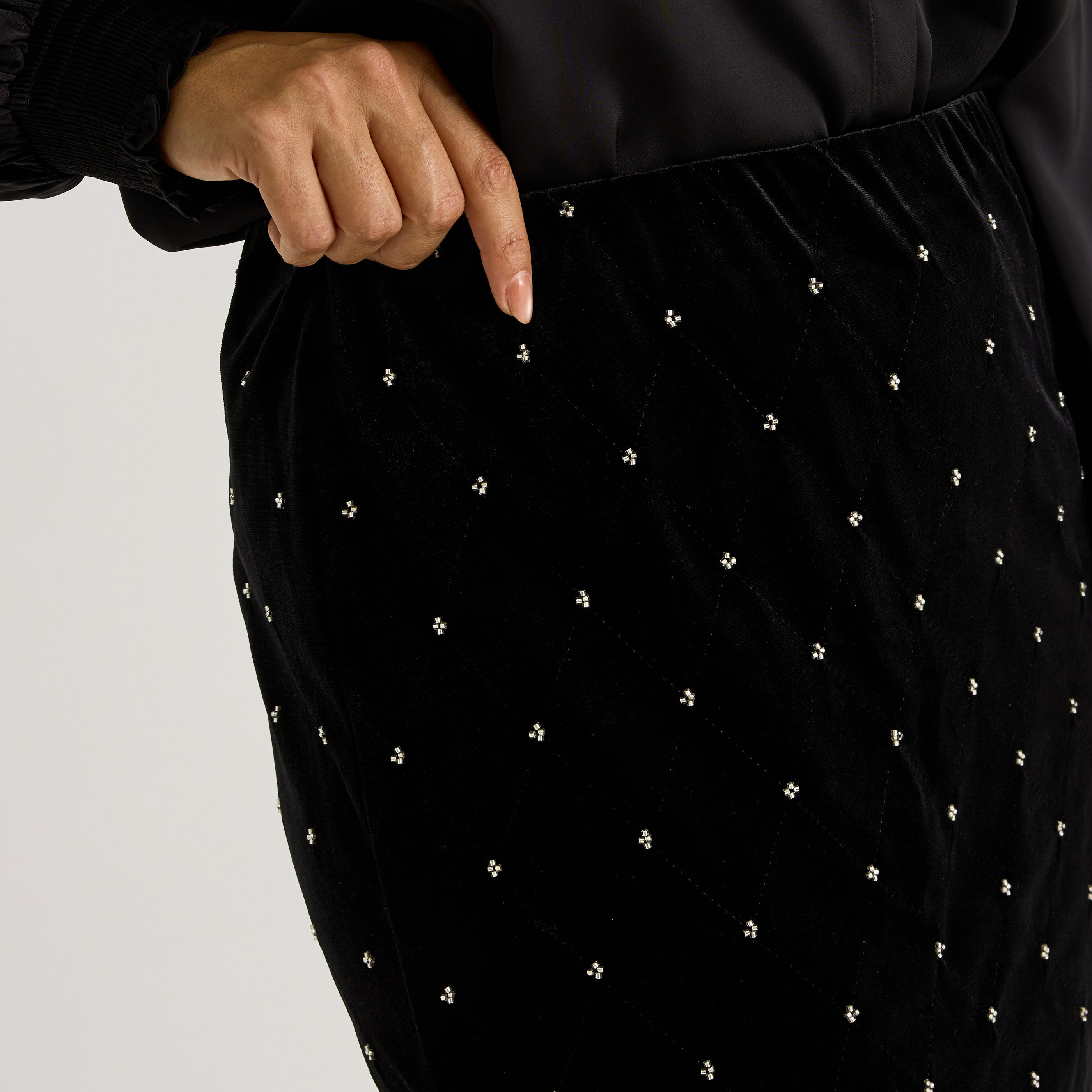 Jupe en velours avec perles