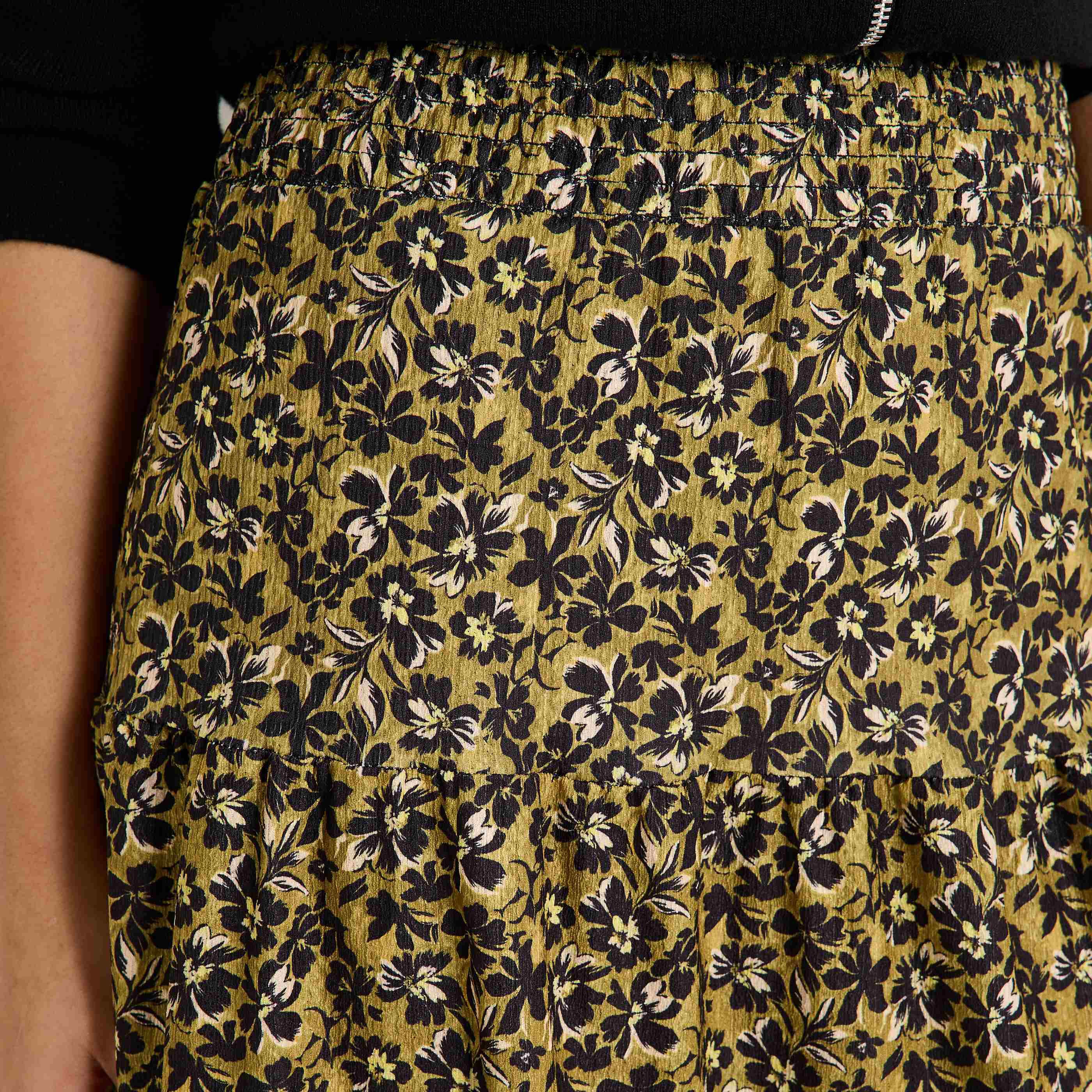 Jupe mi-mollet imprim&eacute;e femme