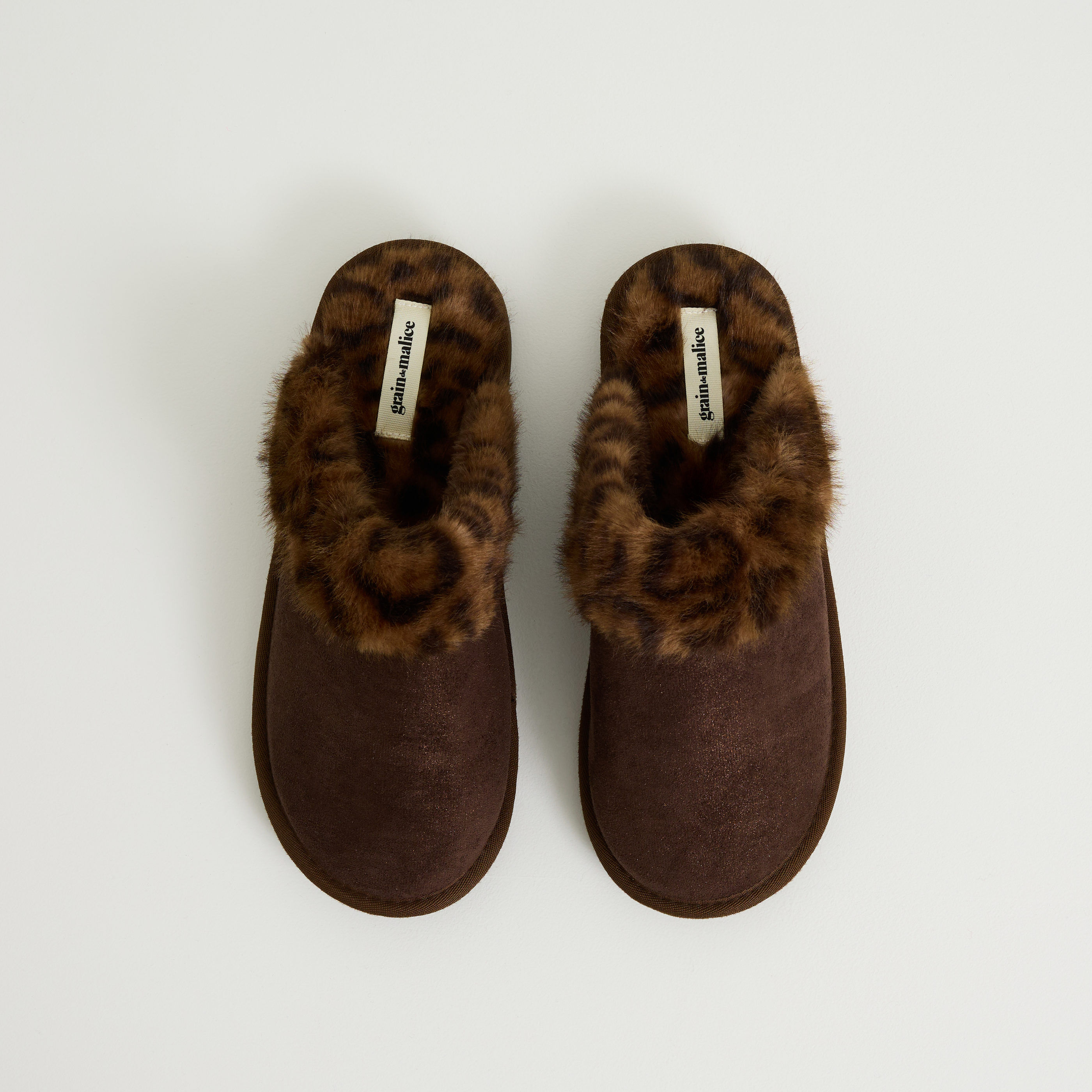 Chaussons imprim&eacute; l&eacute;opard femme