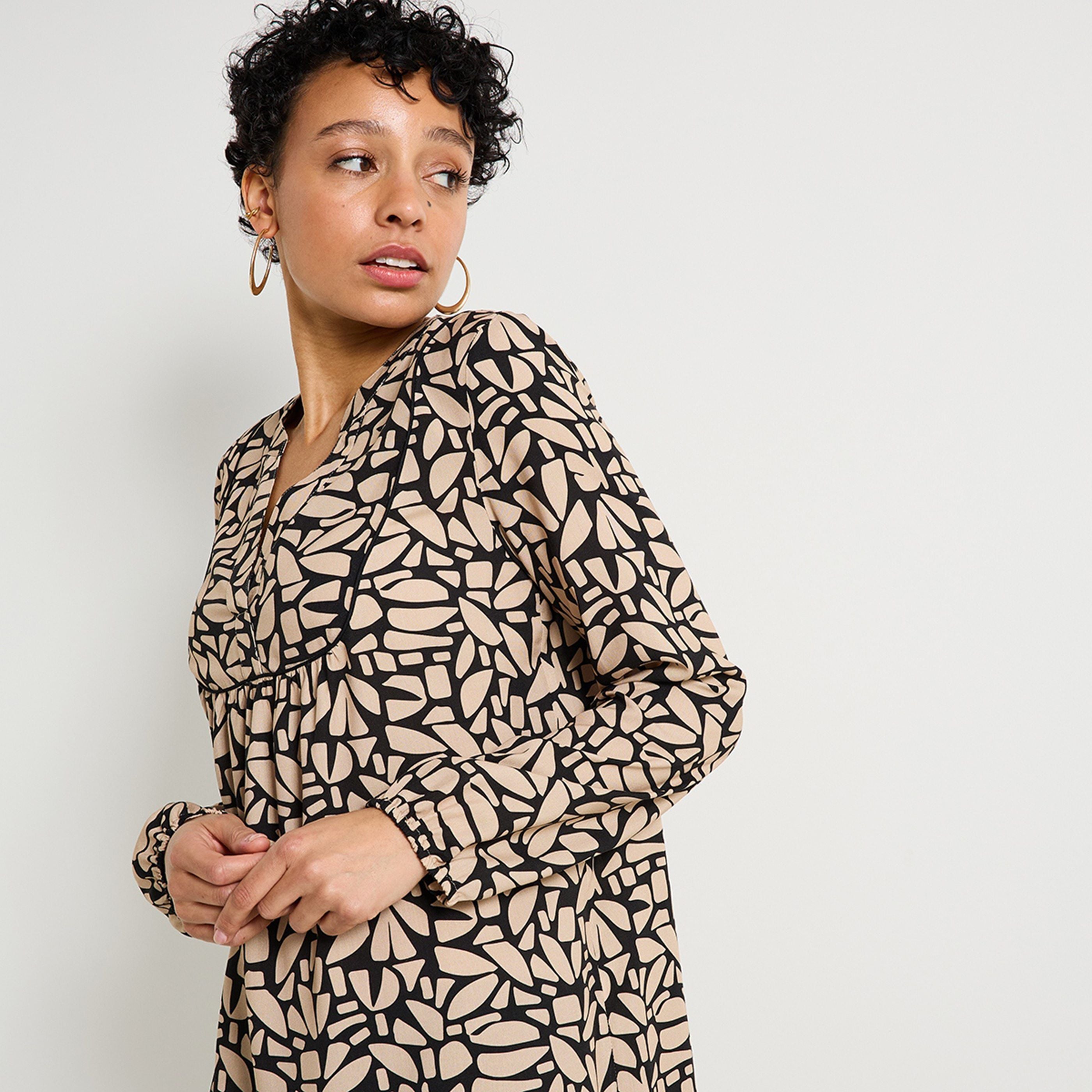 Robe imprim&eacute;e col V femme