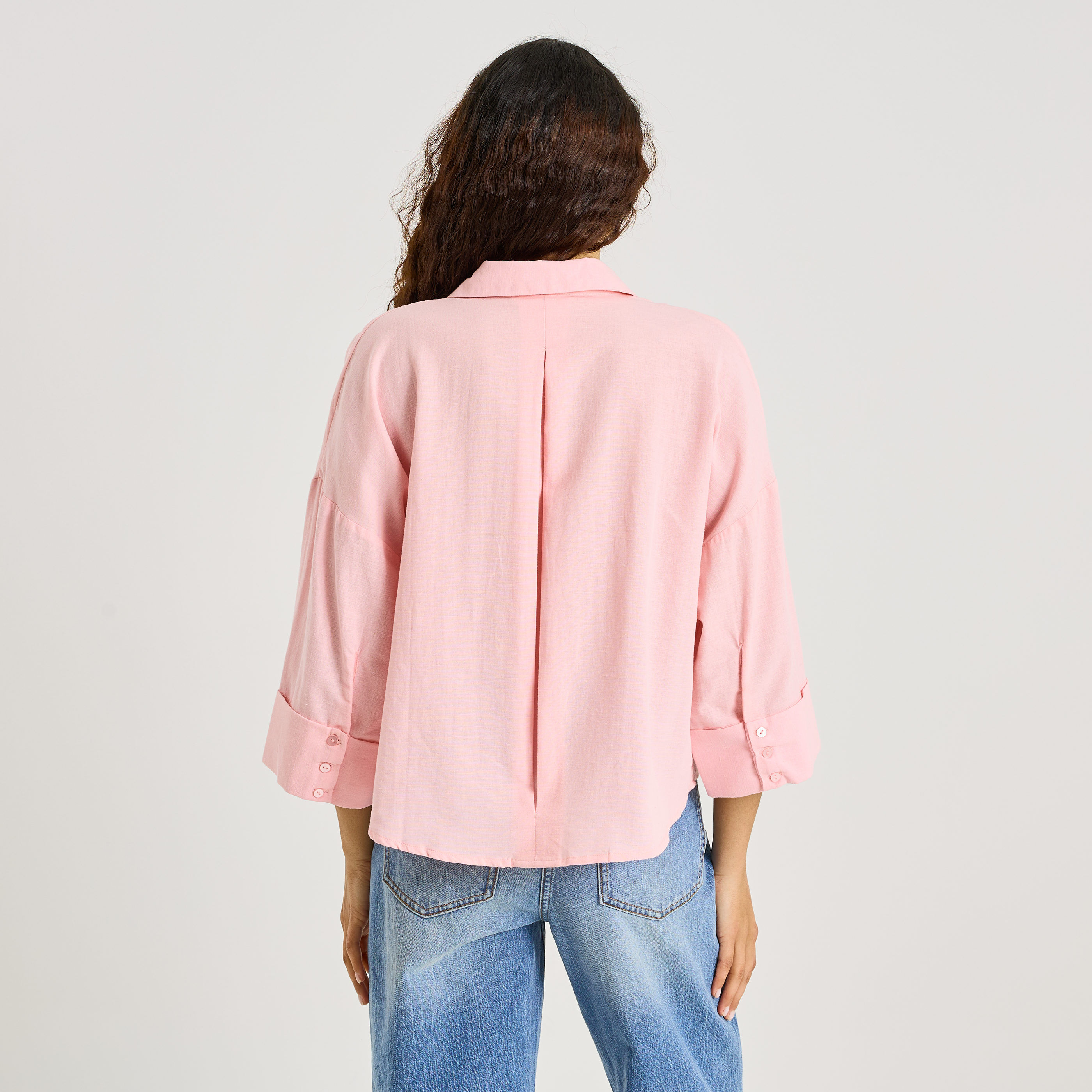 Chemise d&eacute;tail broderie femme