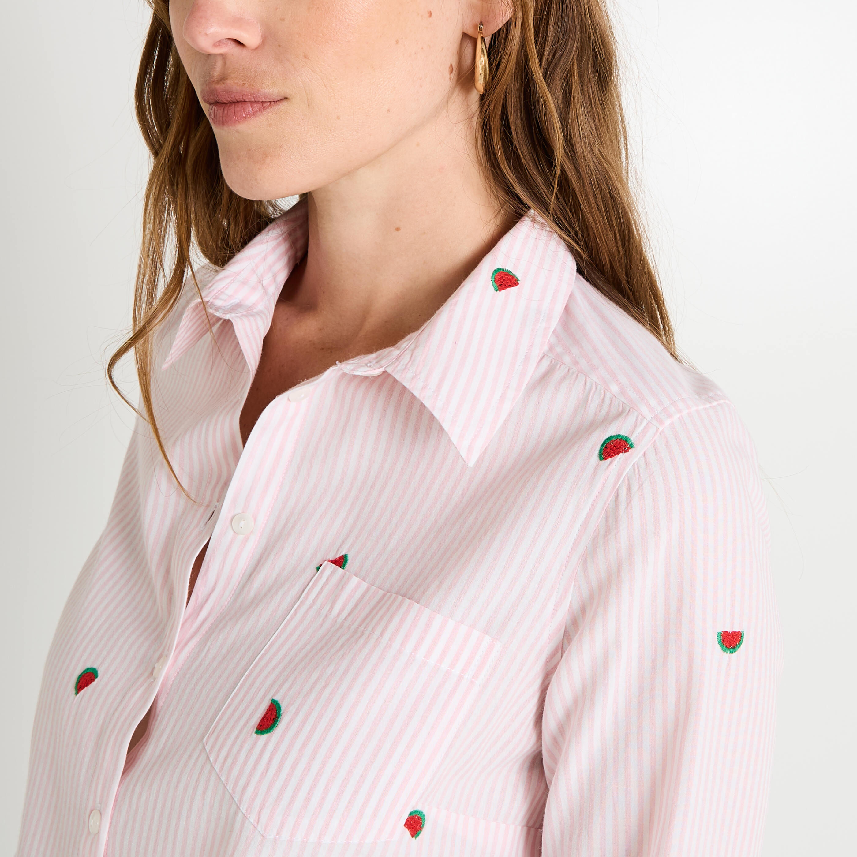 Chemise ray&eacute;e brod&eacute;e femme