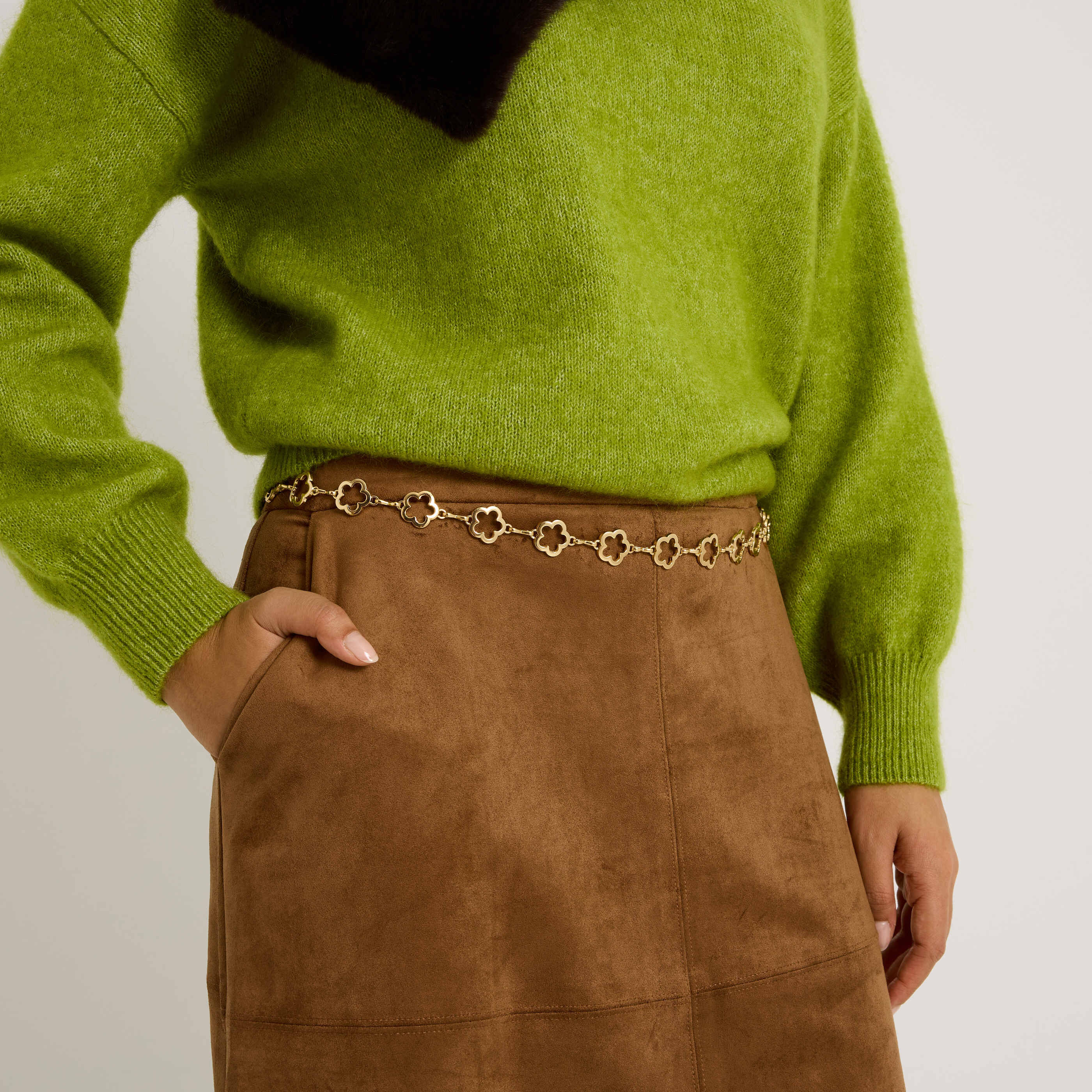 Ceinture fine cha&icirc;ne fleurs femme