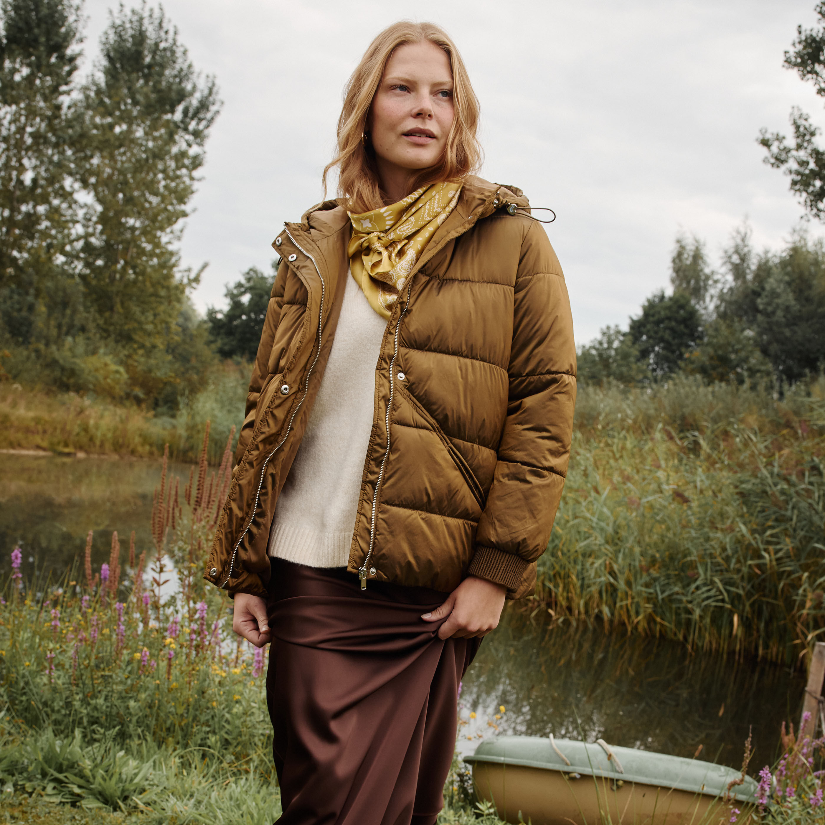 Doudoune &agrave; capuche femme