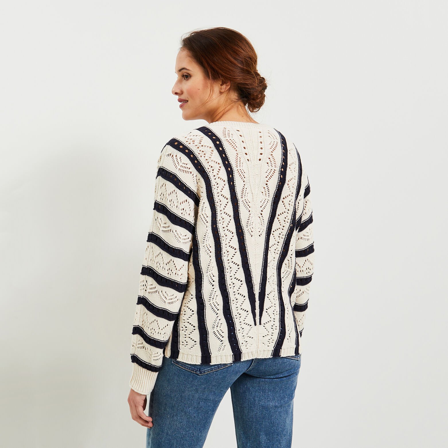 Pull col V femme
