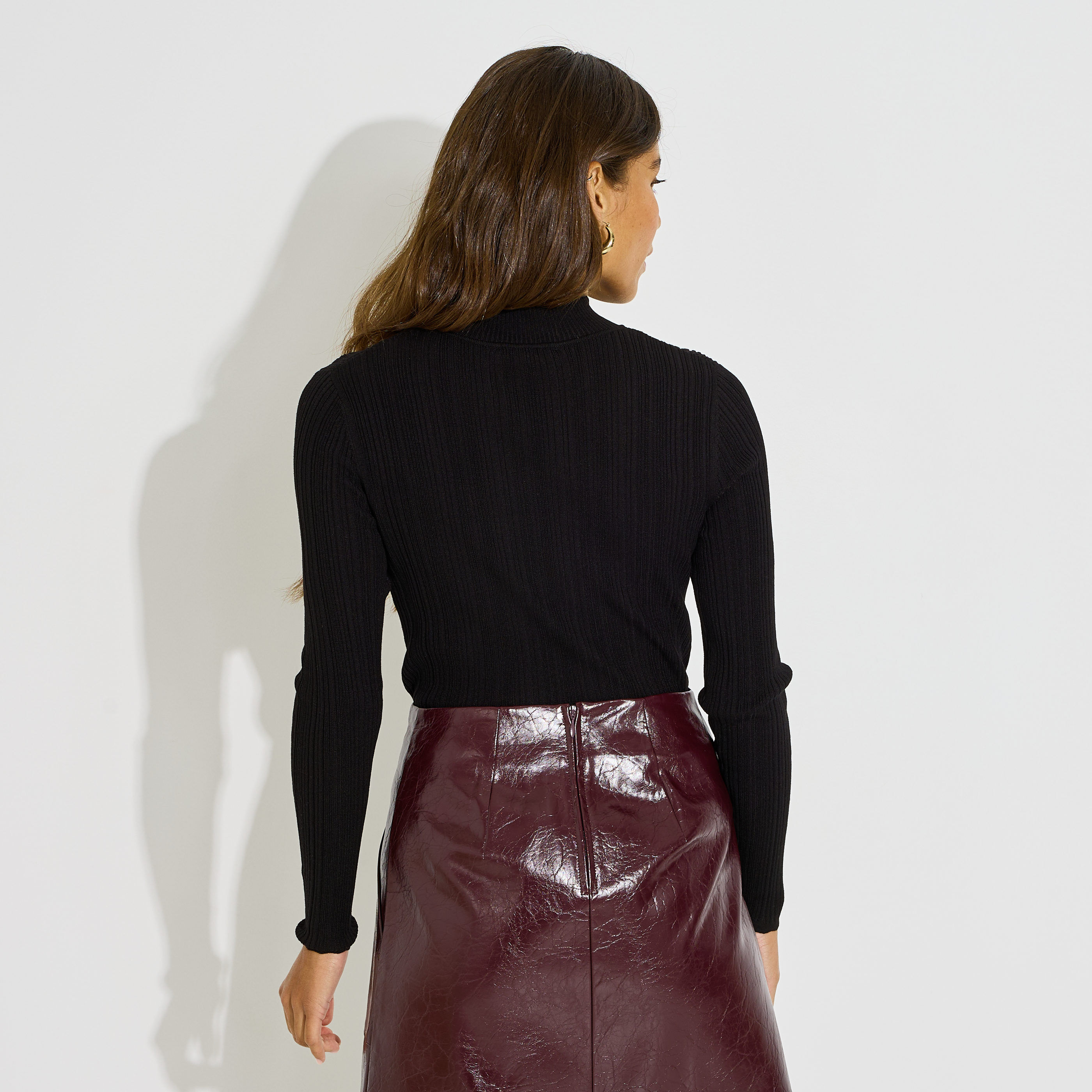 Pull col montant maille c&ocirc;tel&eacute;e femme