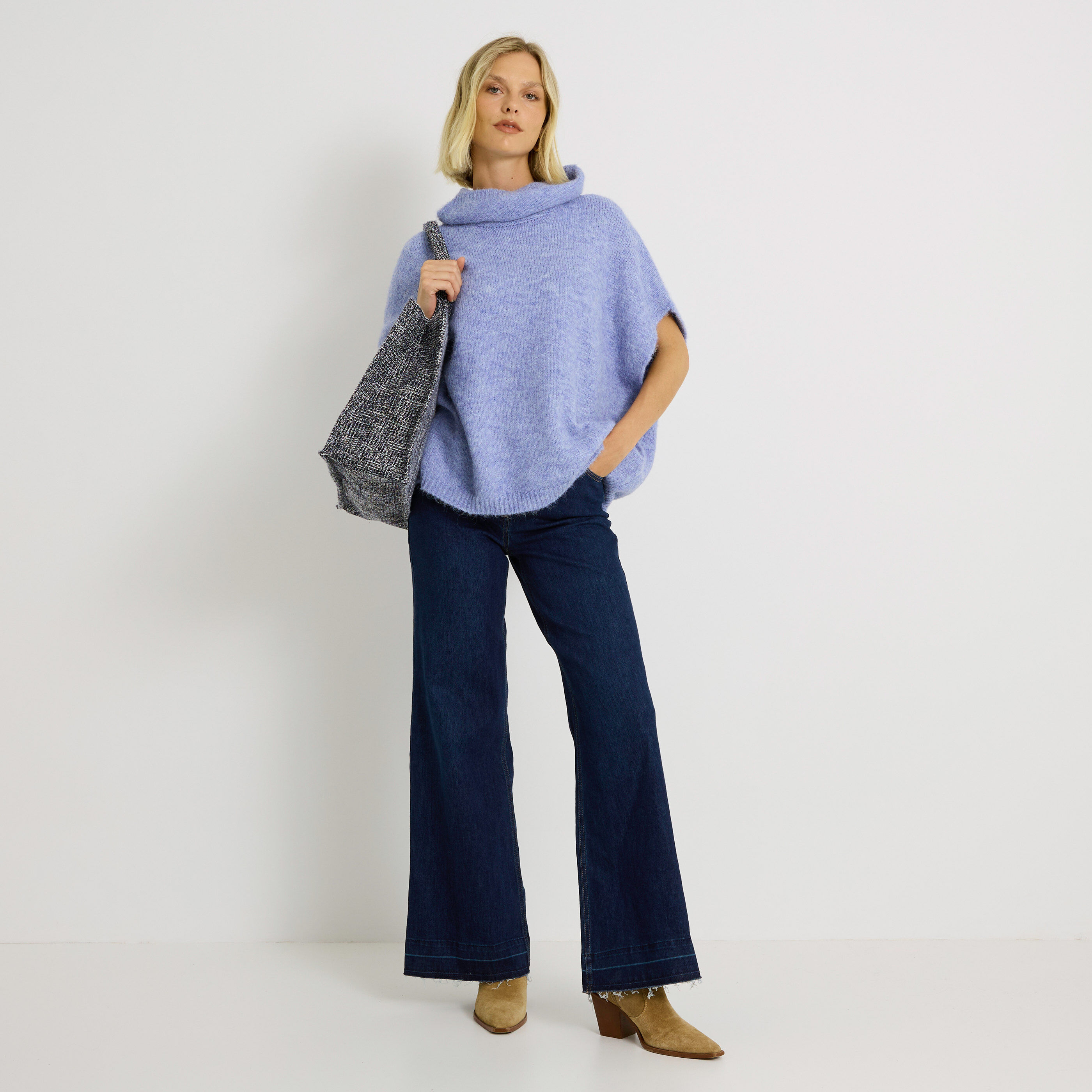 Pull sans manches &agrave; col boule femme