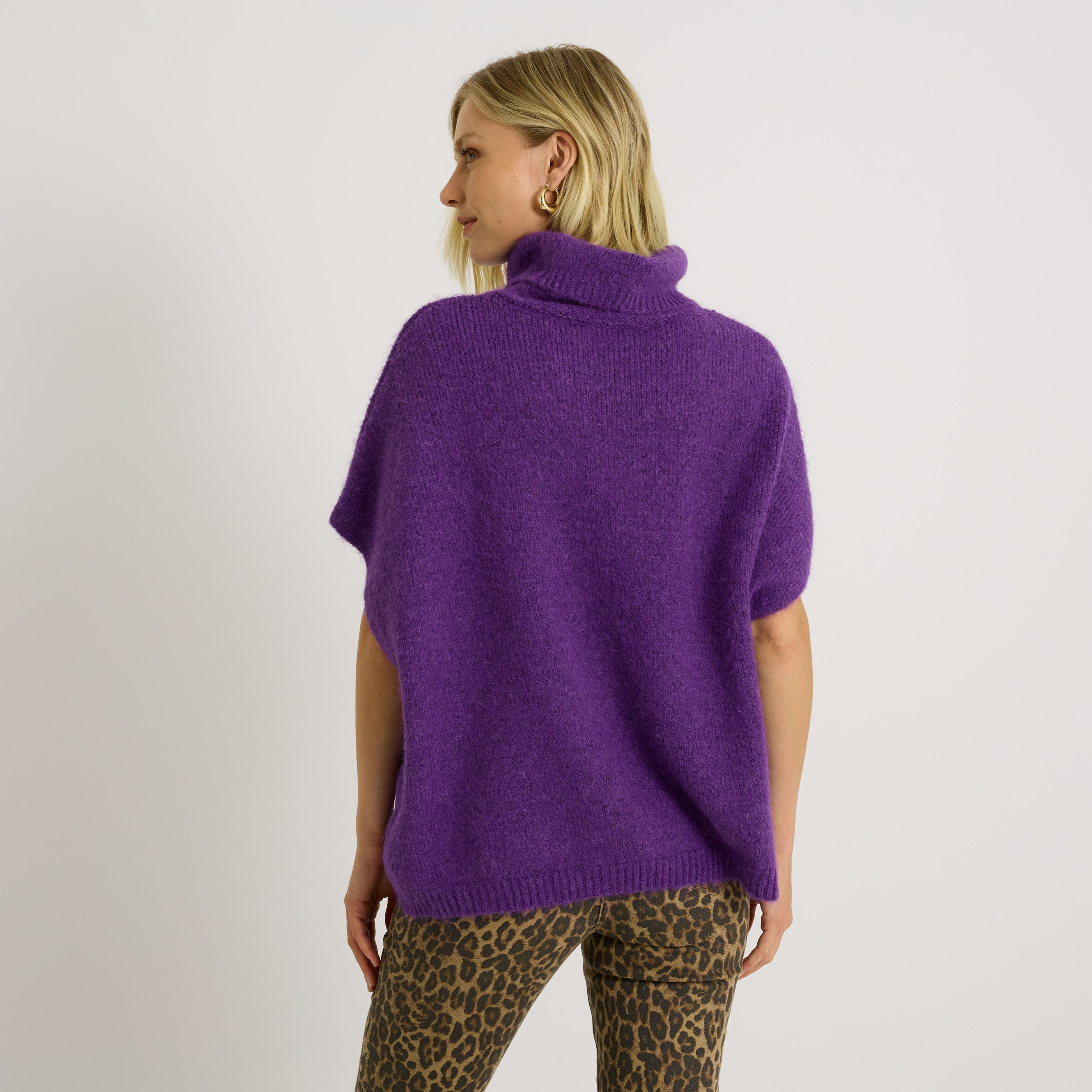 Pull sans manches &agrave; col boule femme