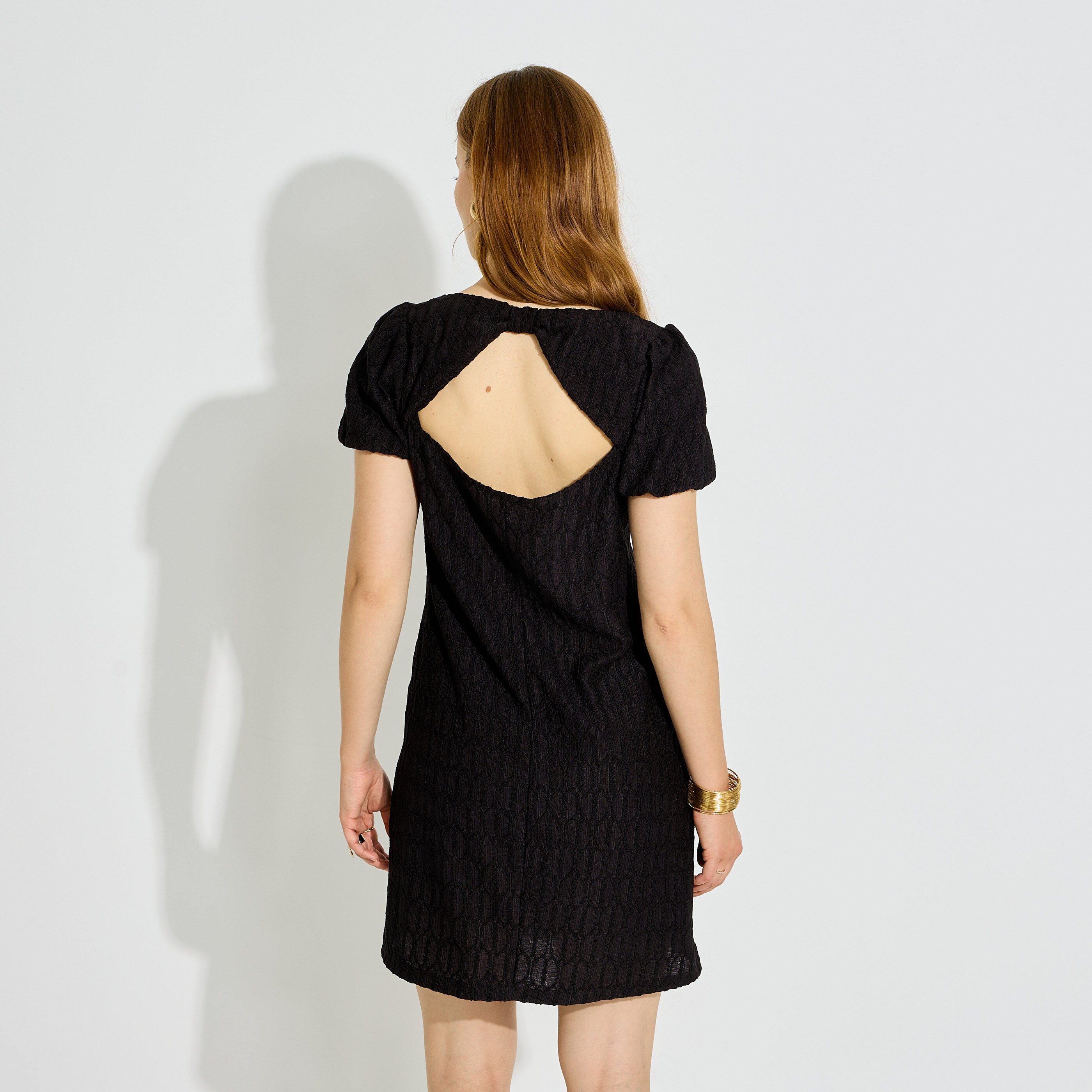 Robe courte en maille &agrave; manches ballon