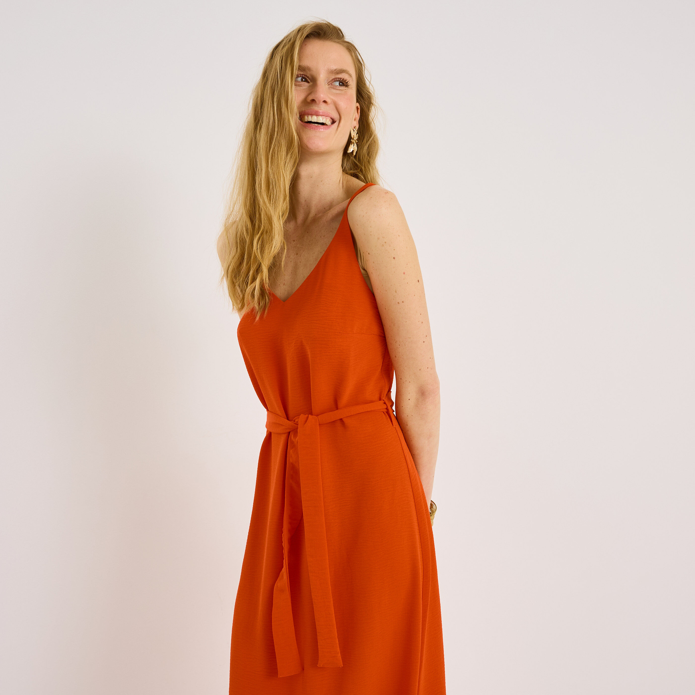 Robe longue unie infroissable &agrave; nouer