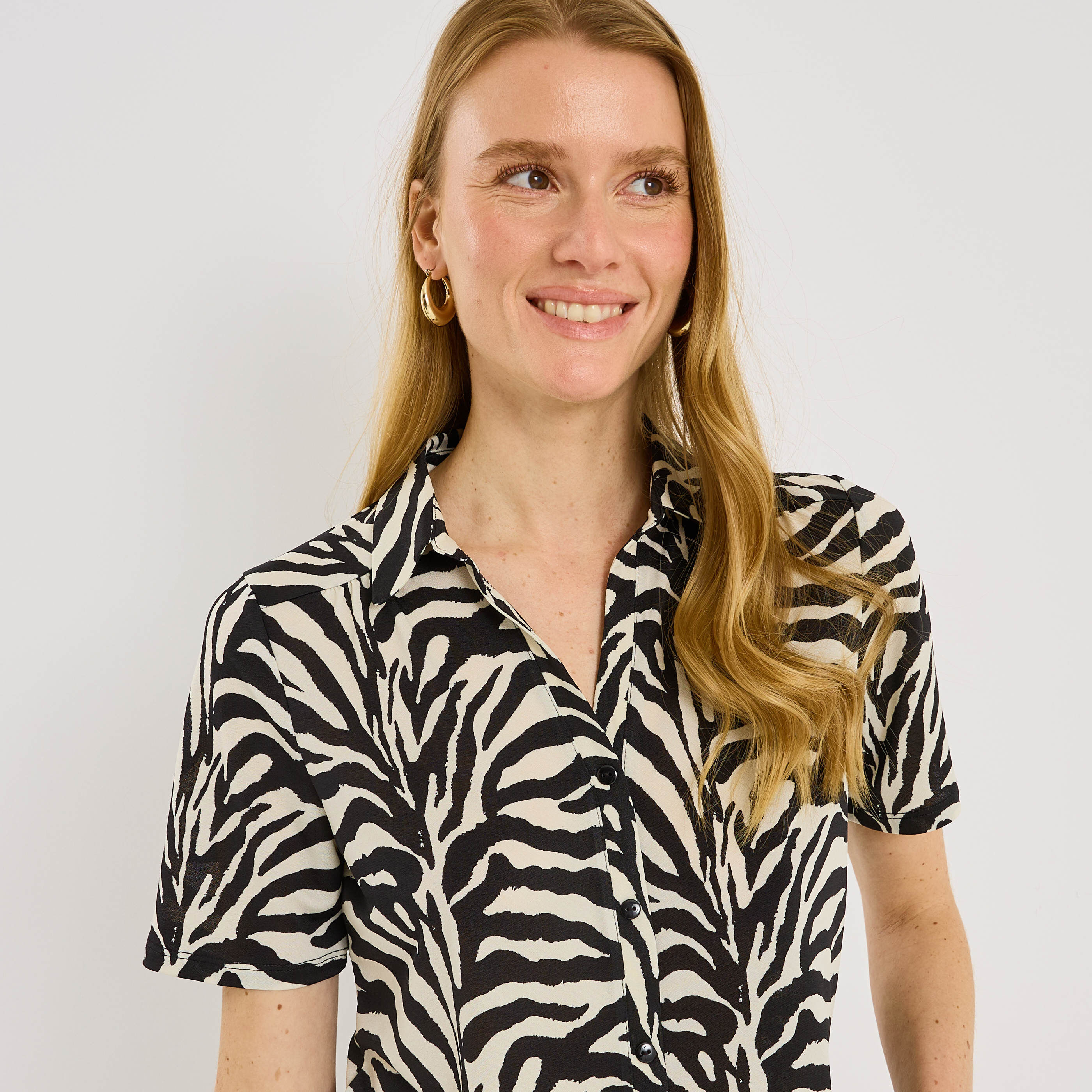 Chemise imprim&eacute; z&eacute;br&eacute; femme