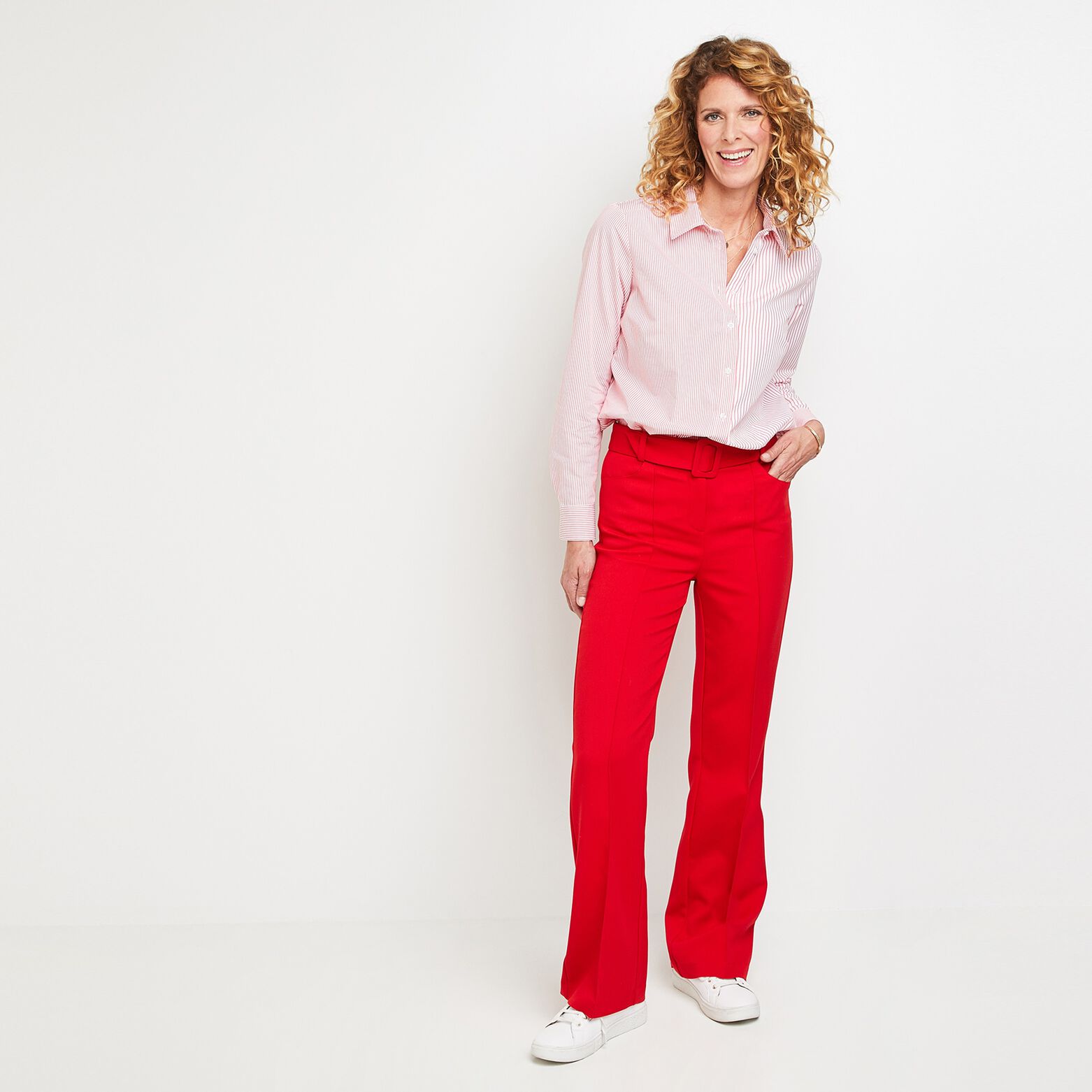Pantalon flare rouge femme
