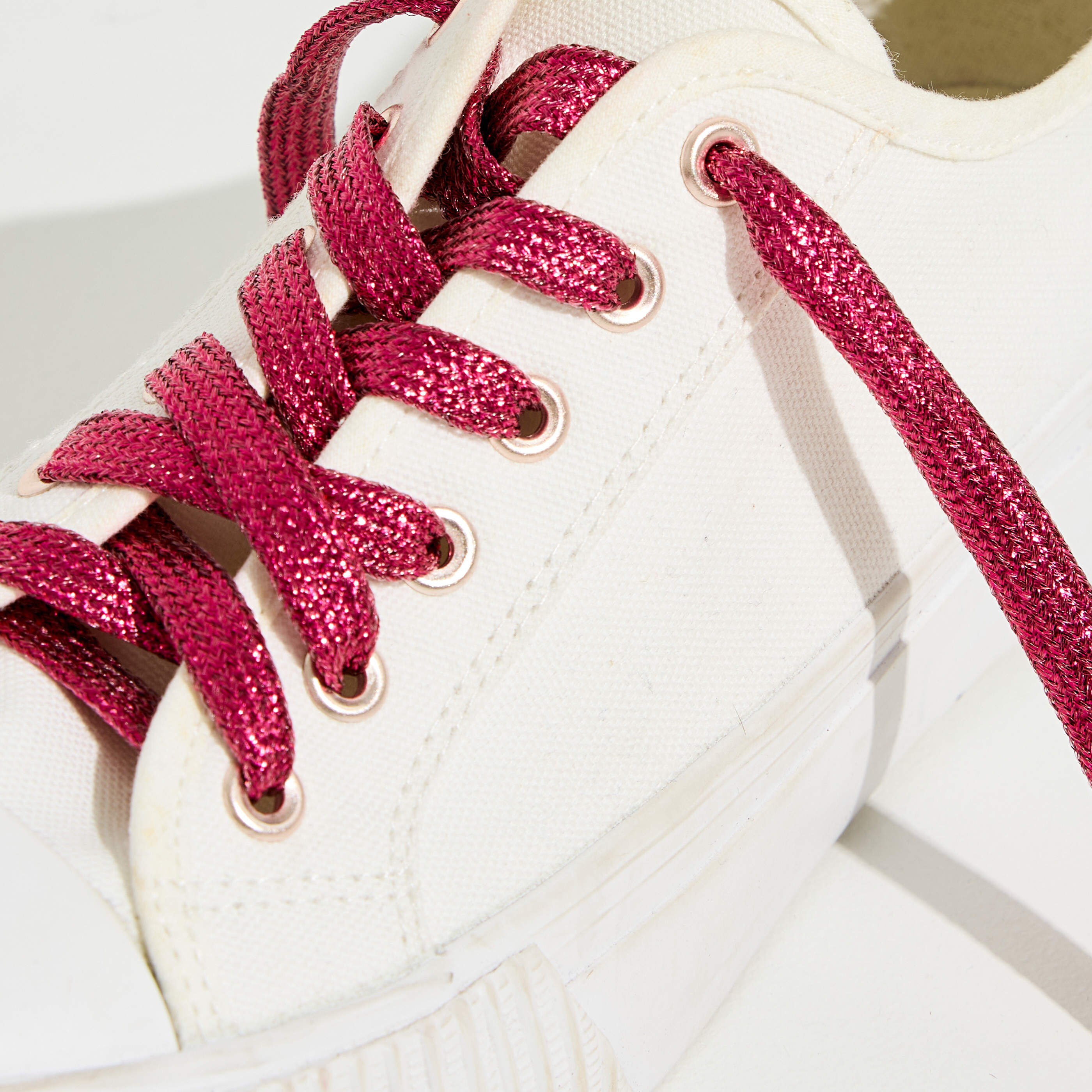 Paire de lacets brillants femme