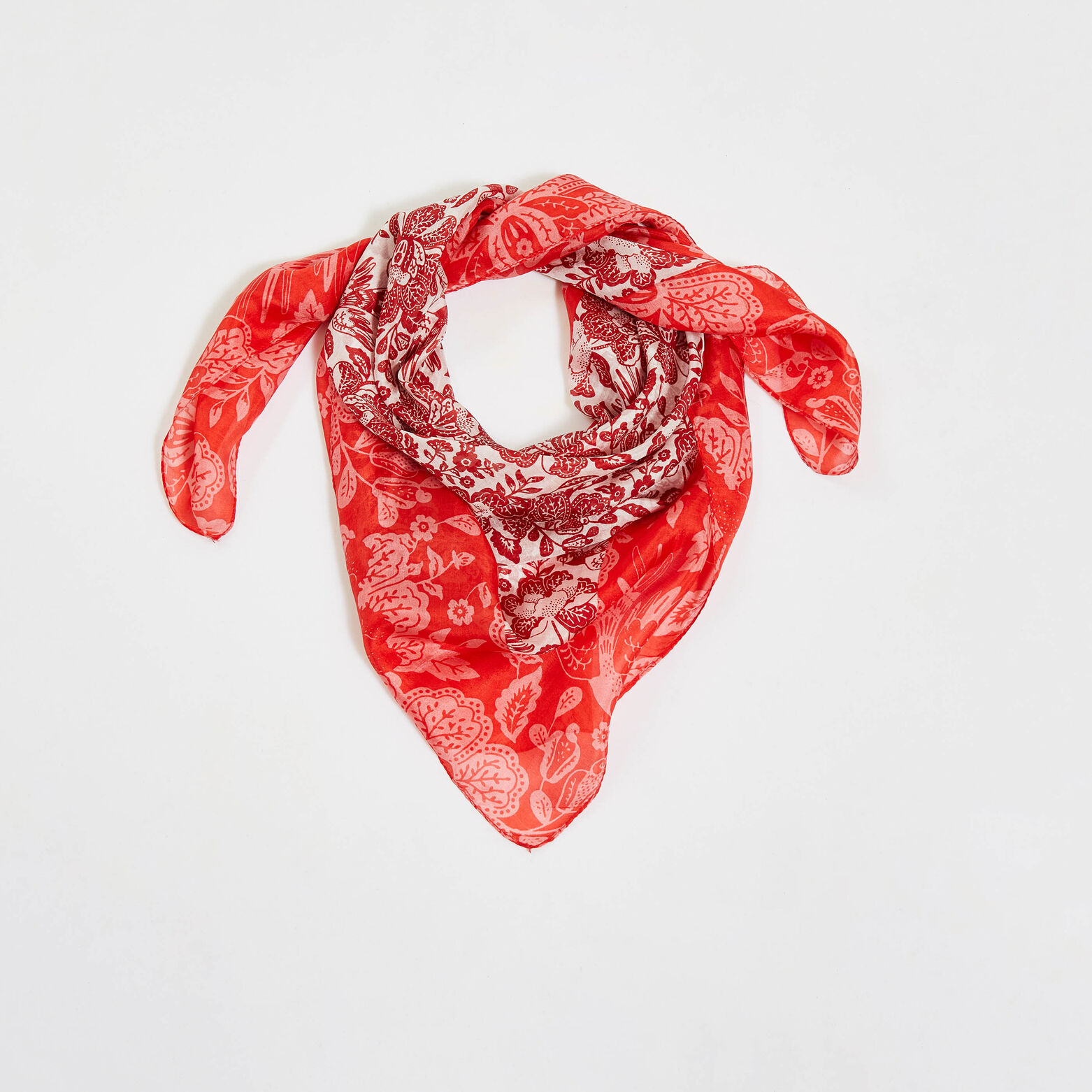 Foulard carré de soie femme
