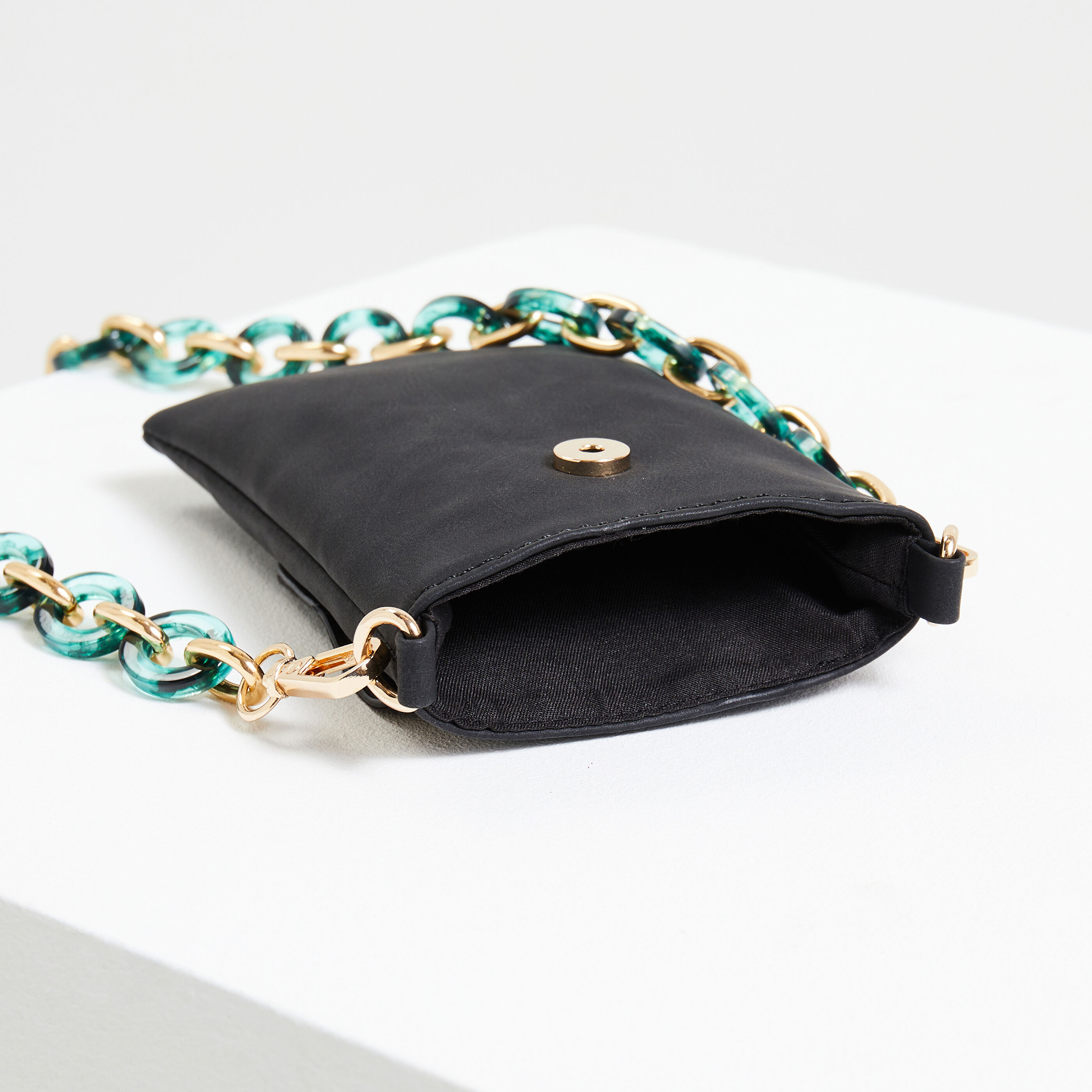 Pochette avec chaine hot sale