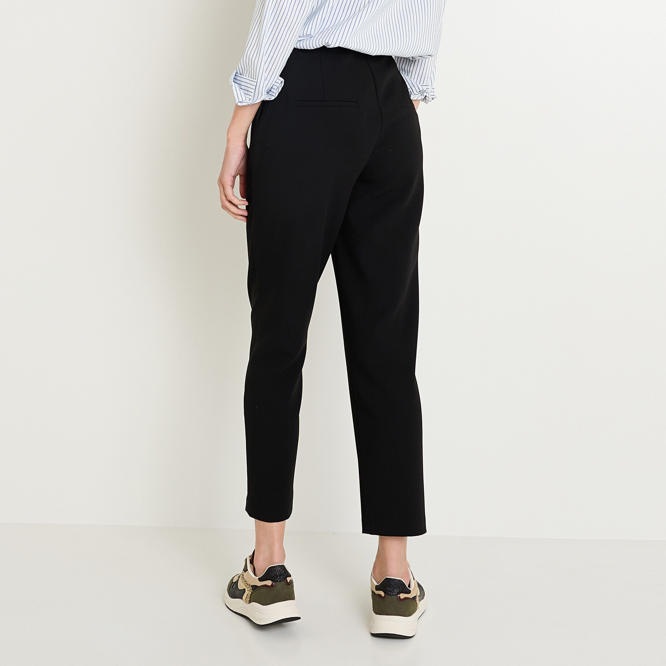 Pantalon cigarette femme